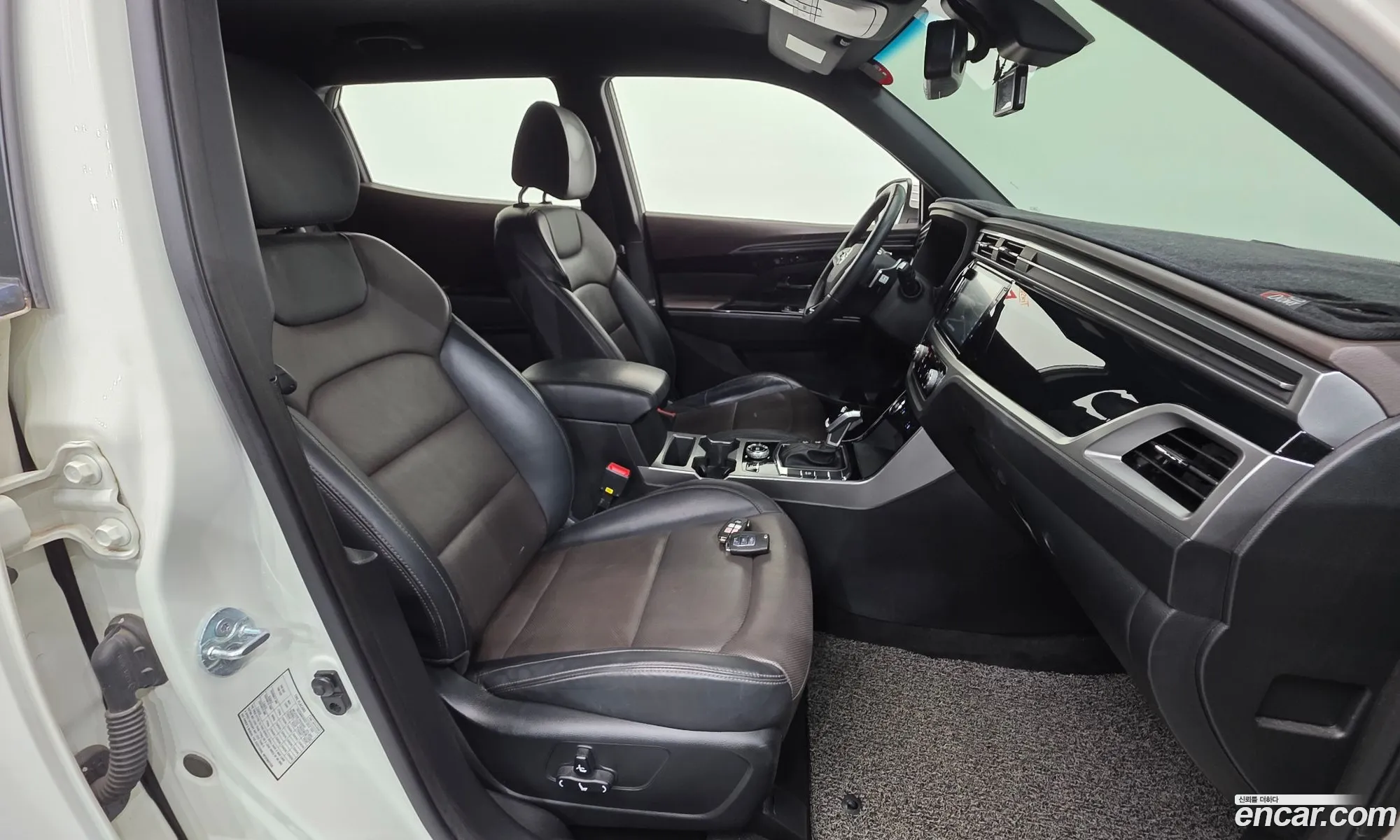 KG Mobility (SsangYong) Beautiful Korando 2019 — 24