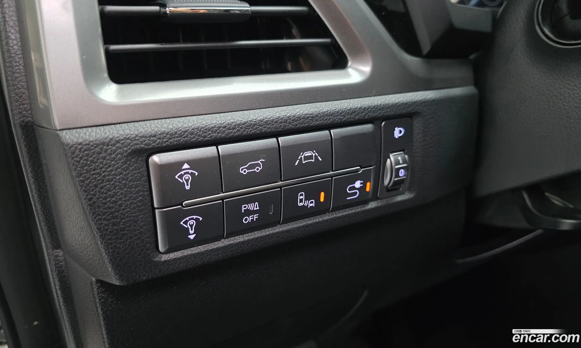 KG Mobility (SsangYong) Beautiful Korando 2019 — 12