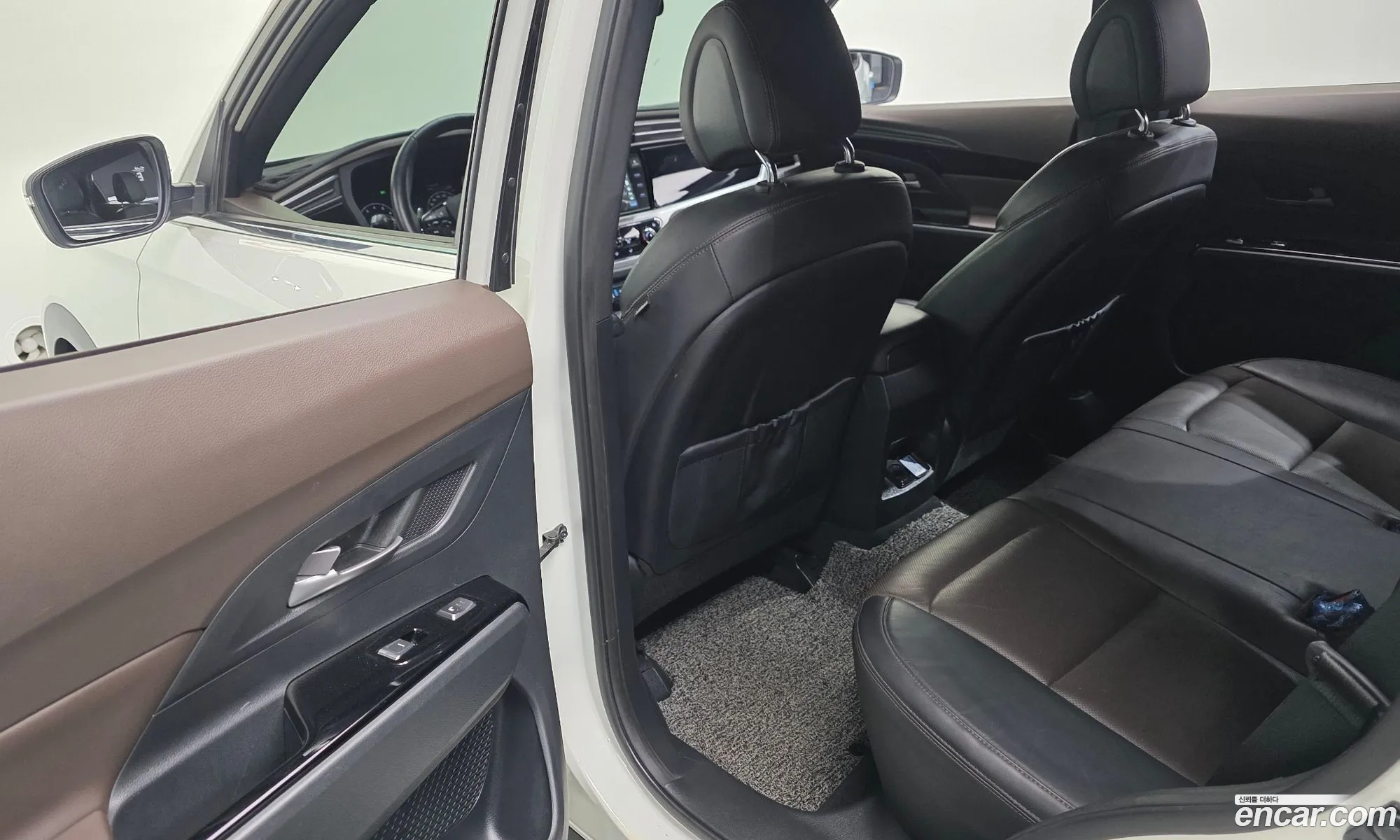 KG Mobility (SsangYong) Beautiful Korando 2019 — 4