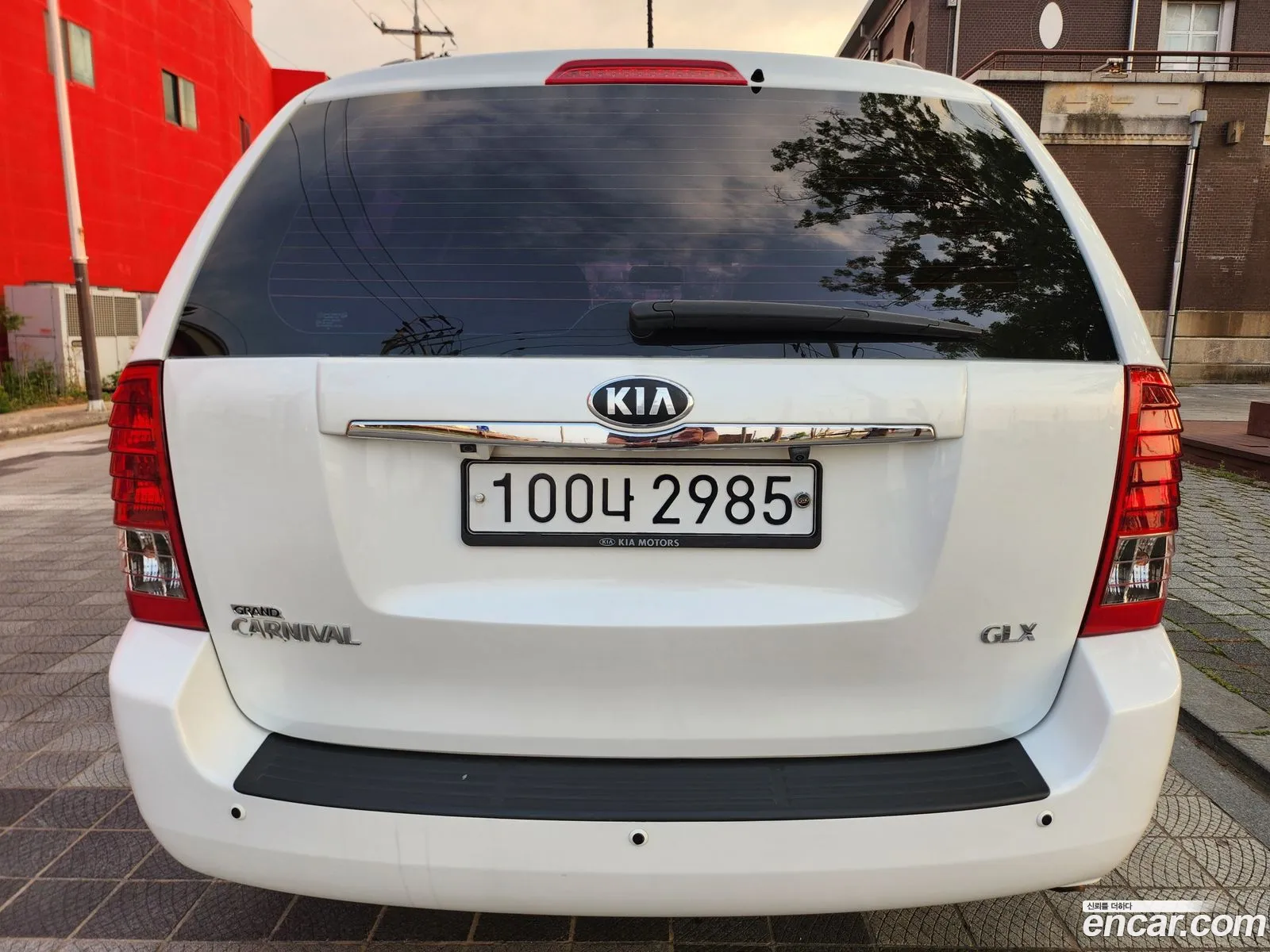 Kia Carnival R 2013 — 2