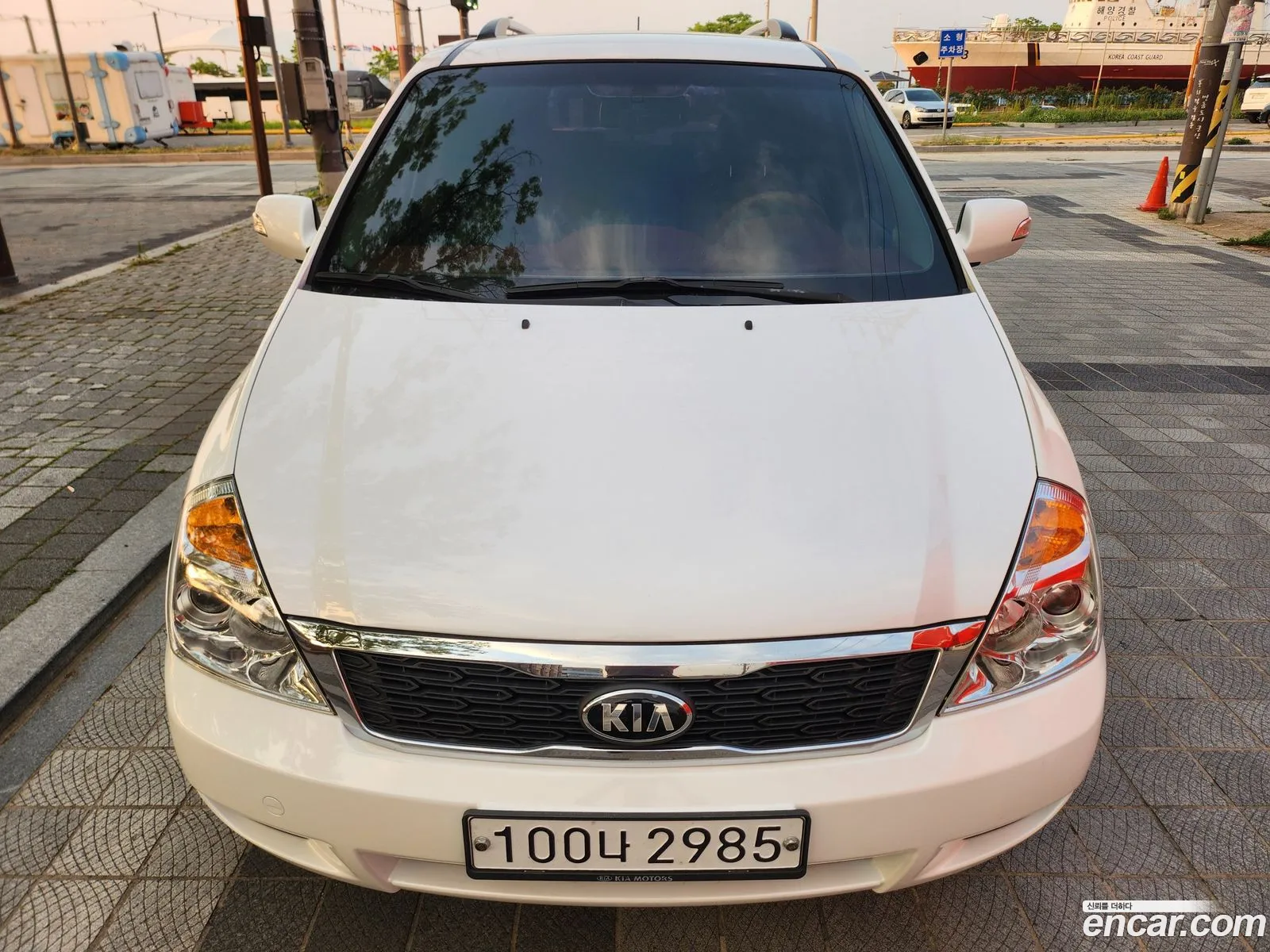 Kia Carnival R 2013 — 19
