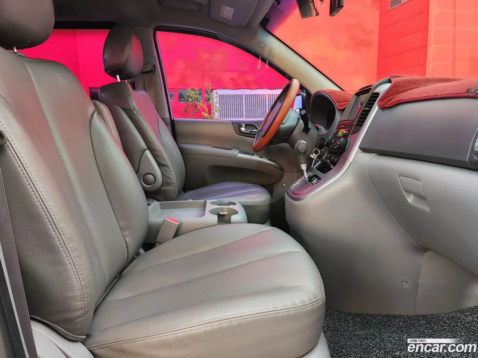 Kia Carnival R 2013 — 4
