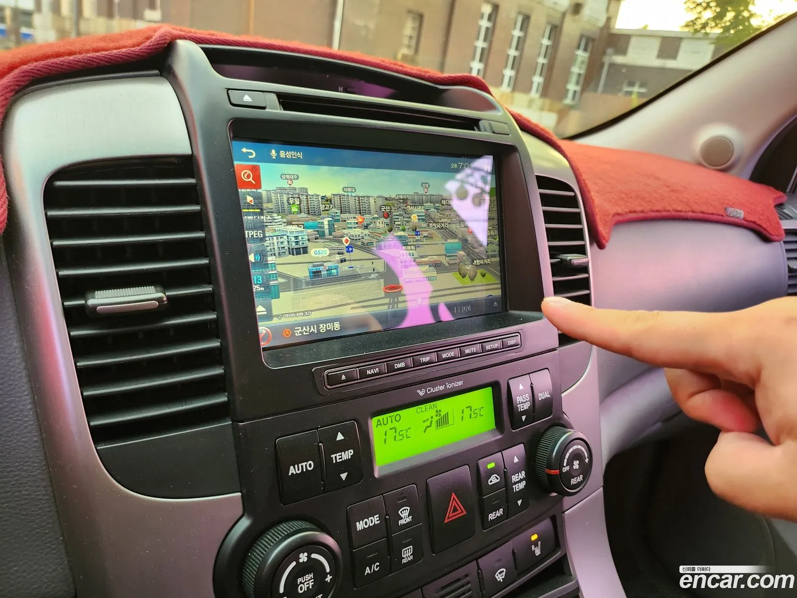Kia Carnival R 2013 — 5