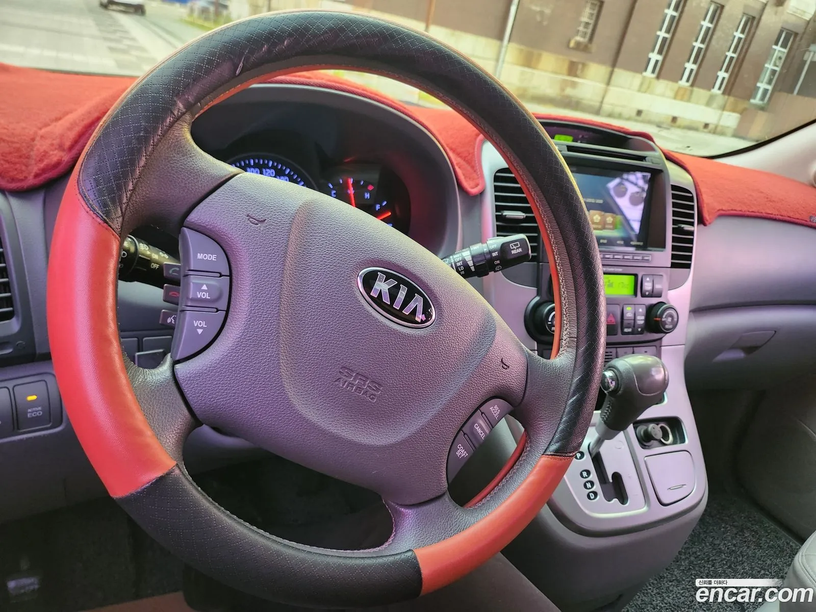 Kia Carnival R 2013 — 10