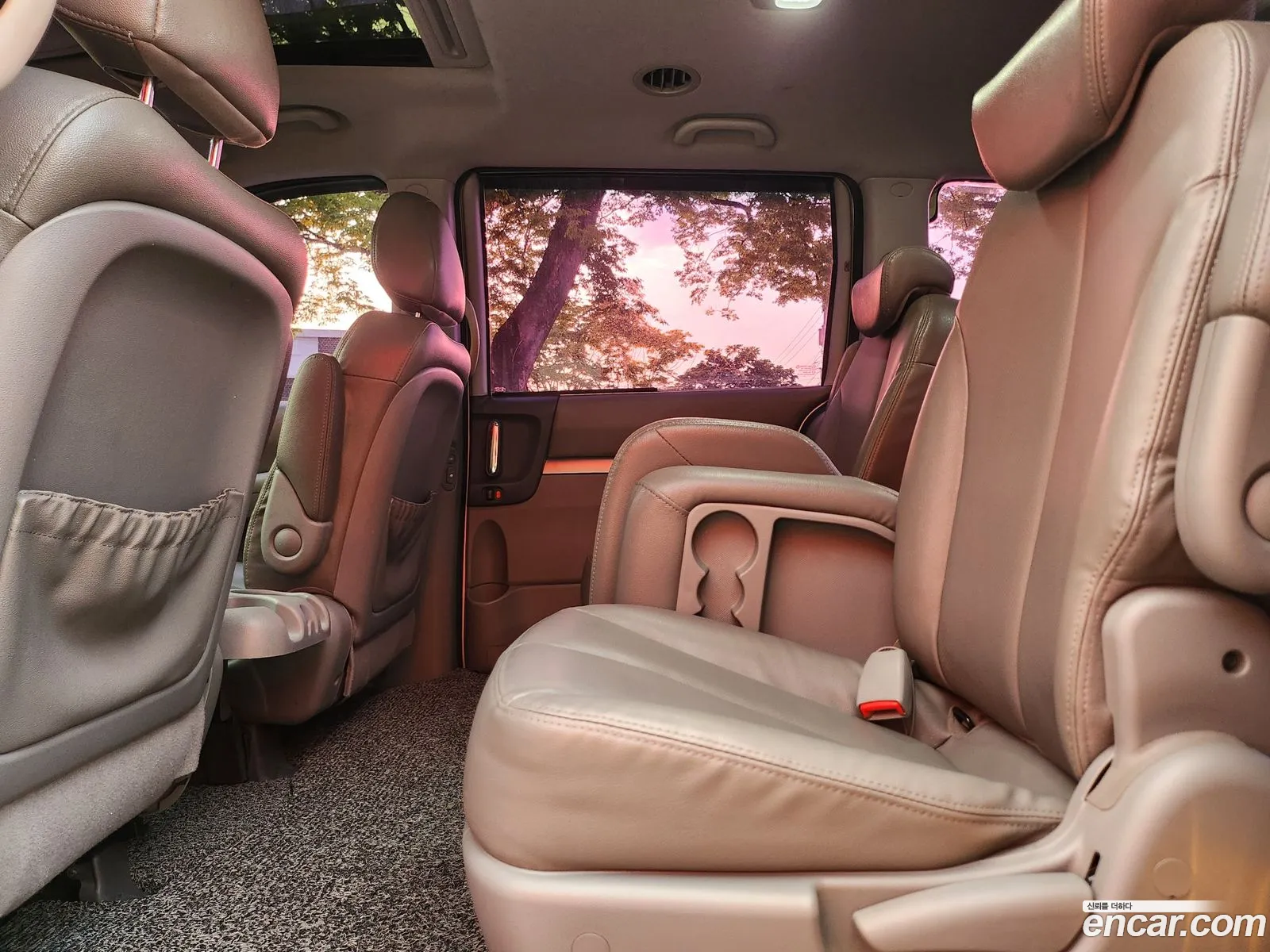 Kia Carnival R 2013 — 15