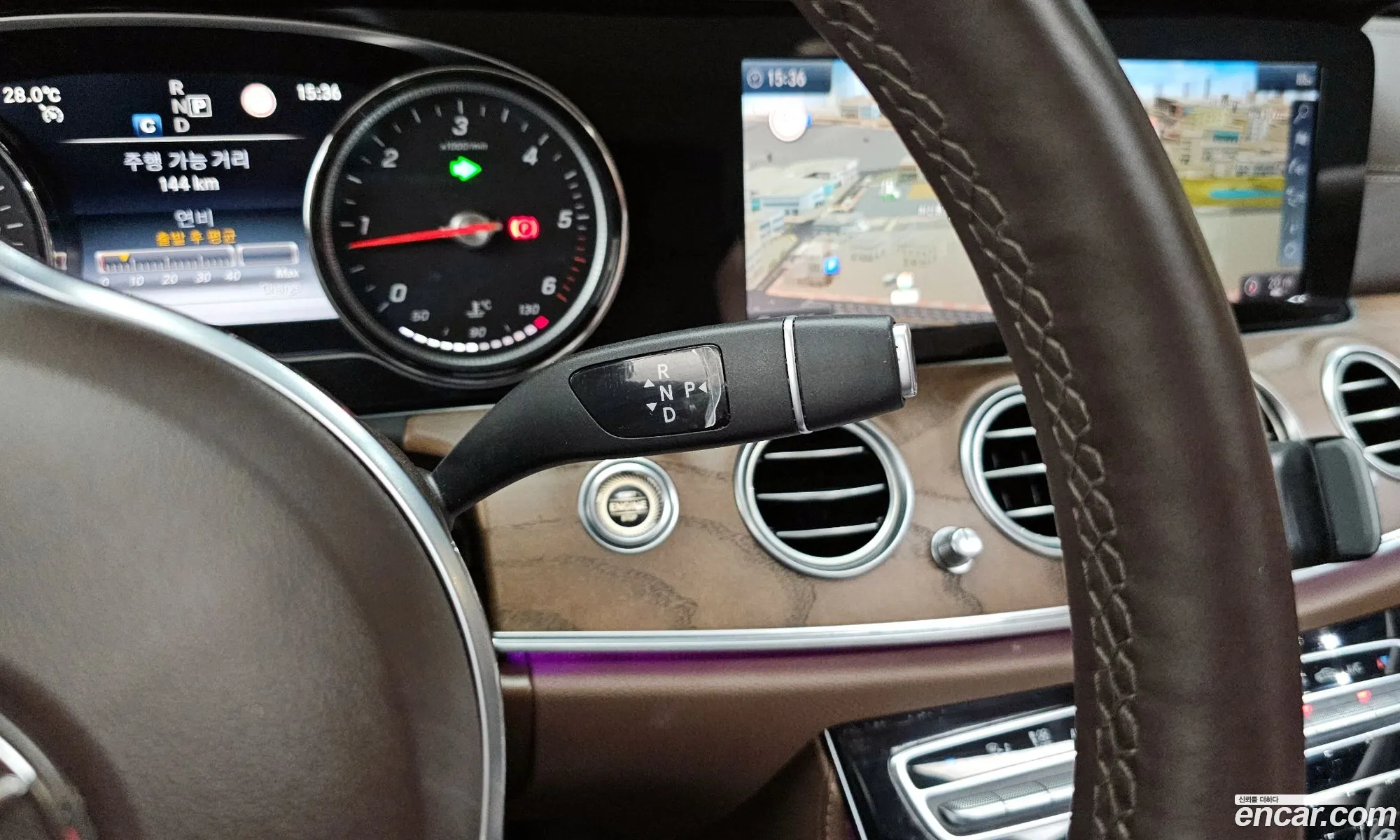 Mercedes-Benz E-Class W213 2019 WDDZF0FB6KA532144 — 31