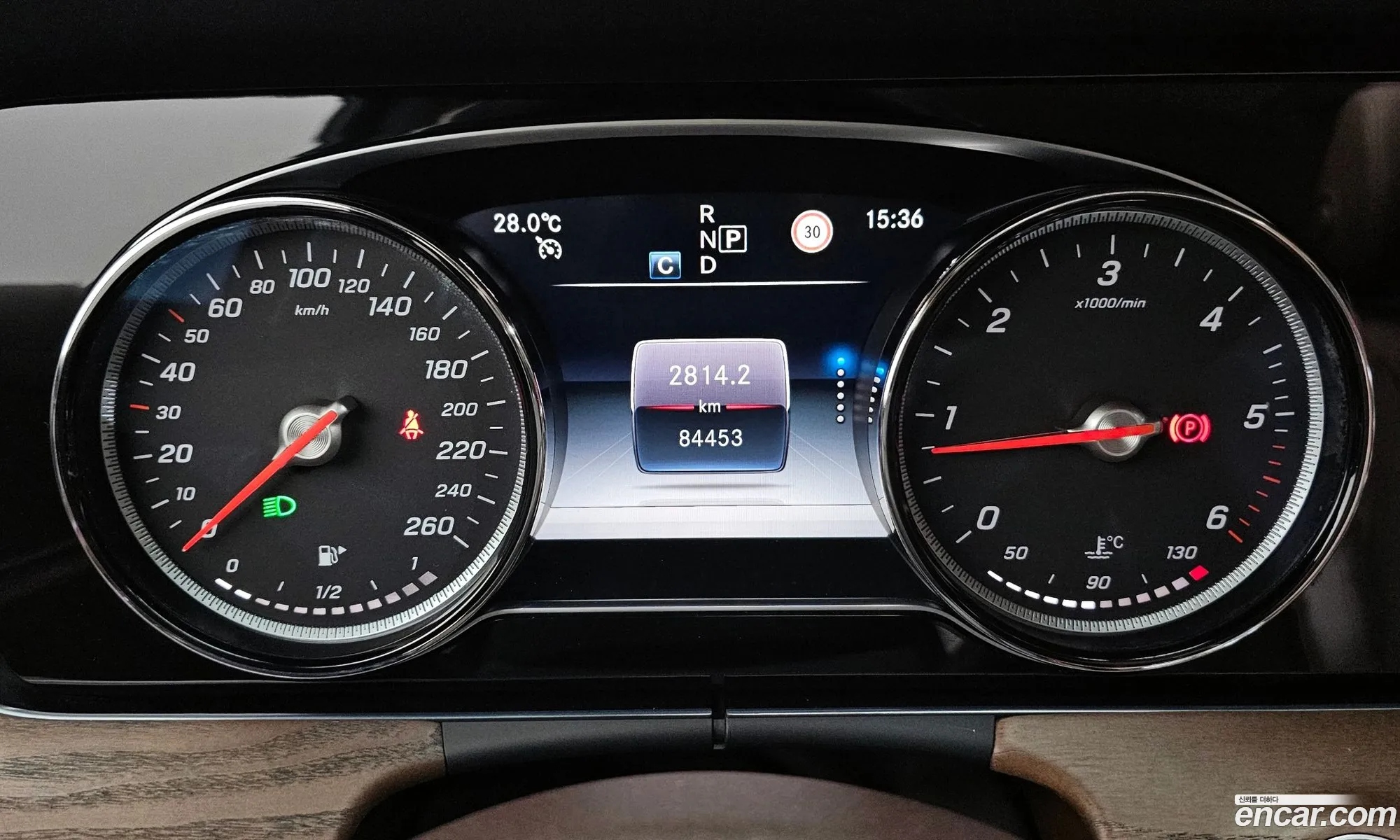Mercedes-Benz E-Class W213 2019 WDDZF0FB6KA532144 — 16