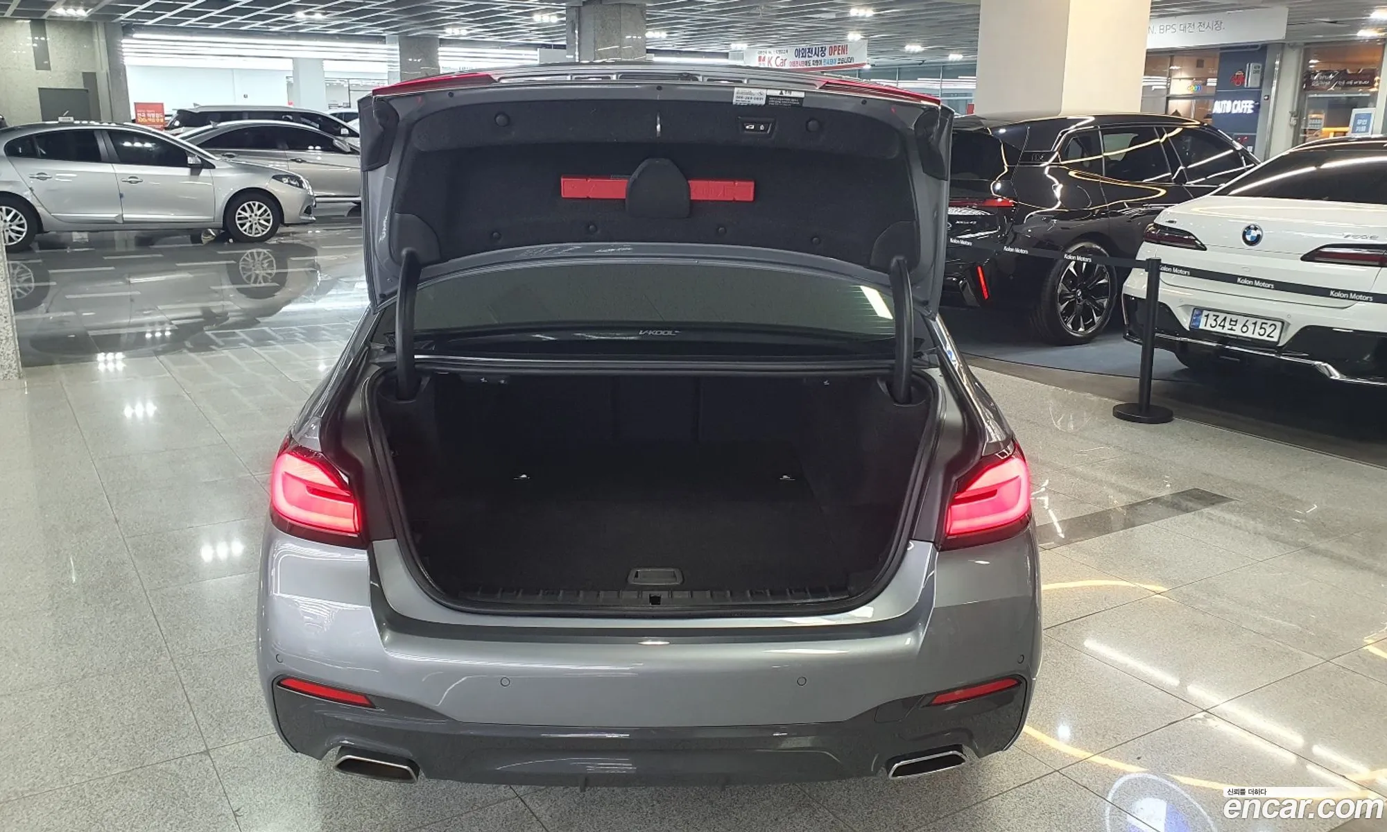 BMW 5 Series 2023 — 14