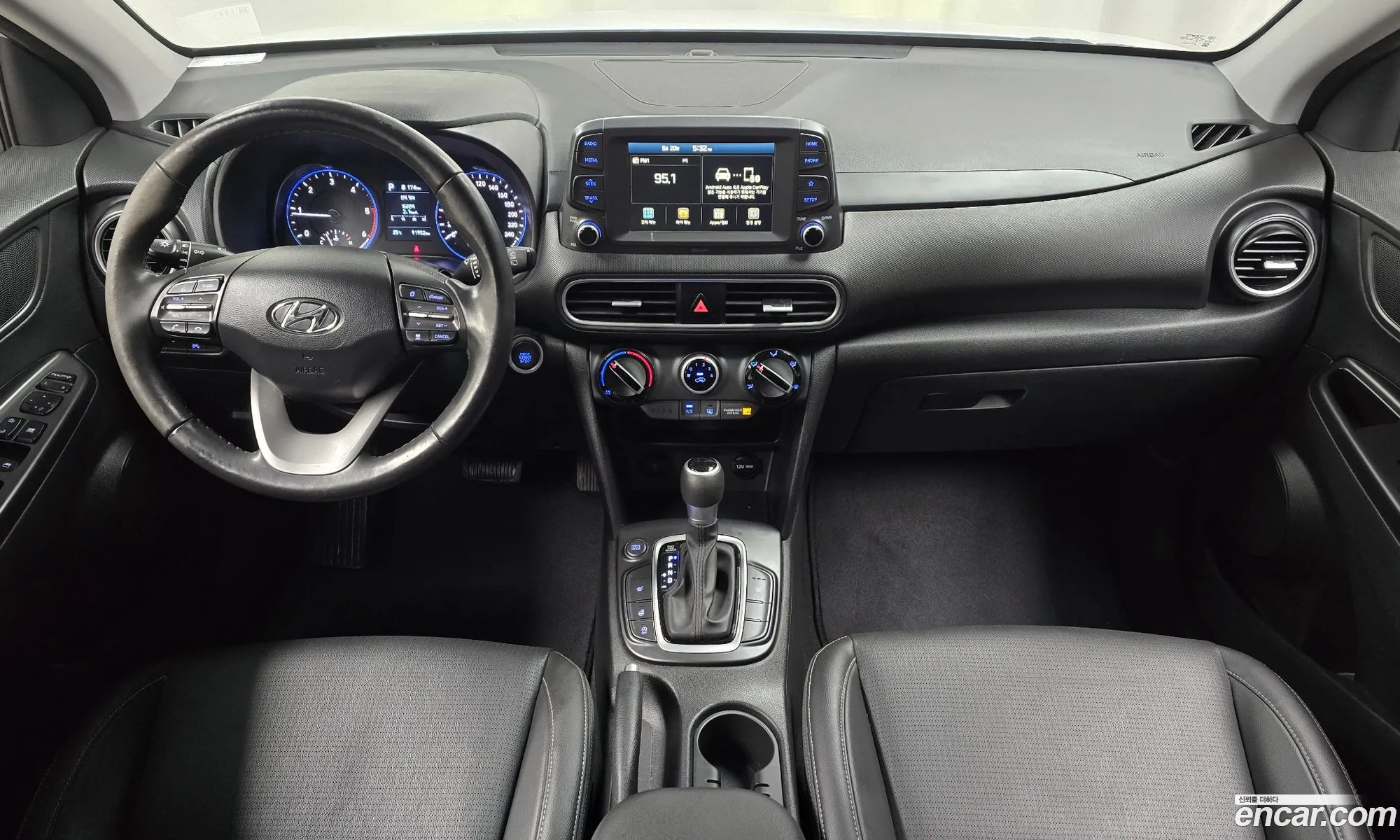 Hyundai Kona 2020 — 17