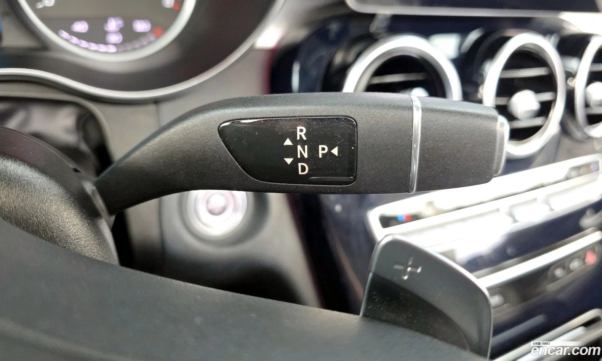 Mercedes-Benz C-Class W205 2019 — 21