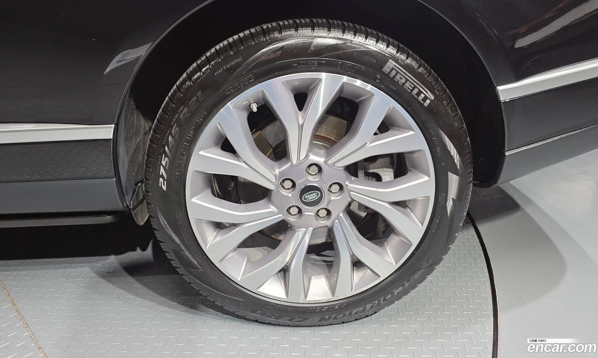 Land Rover Range Rover 2020 SALGA2BJ0LA570147 — 27