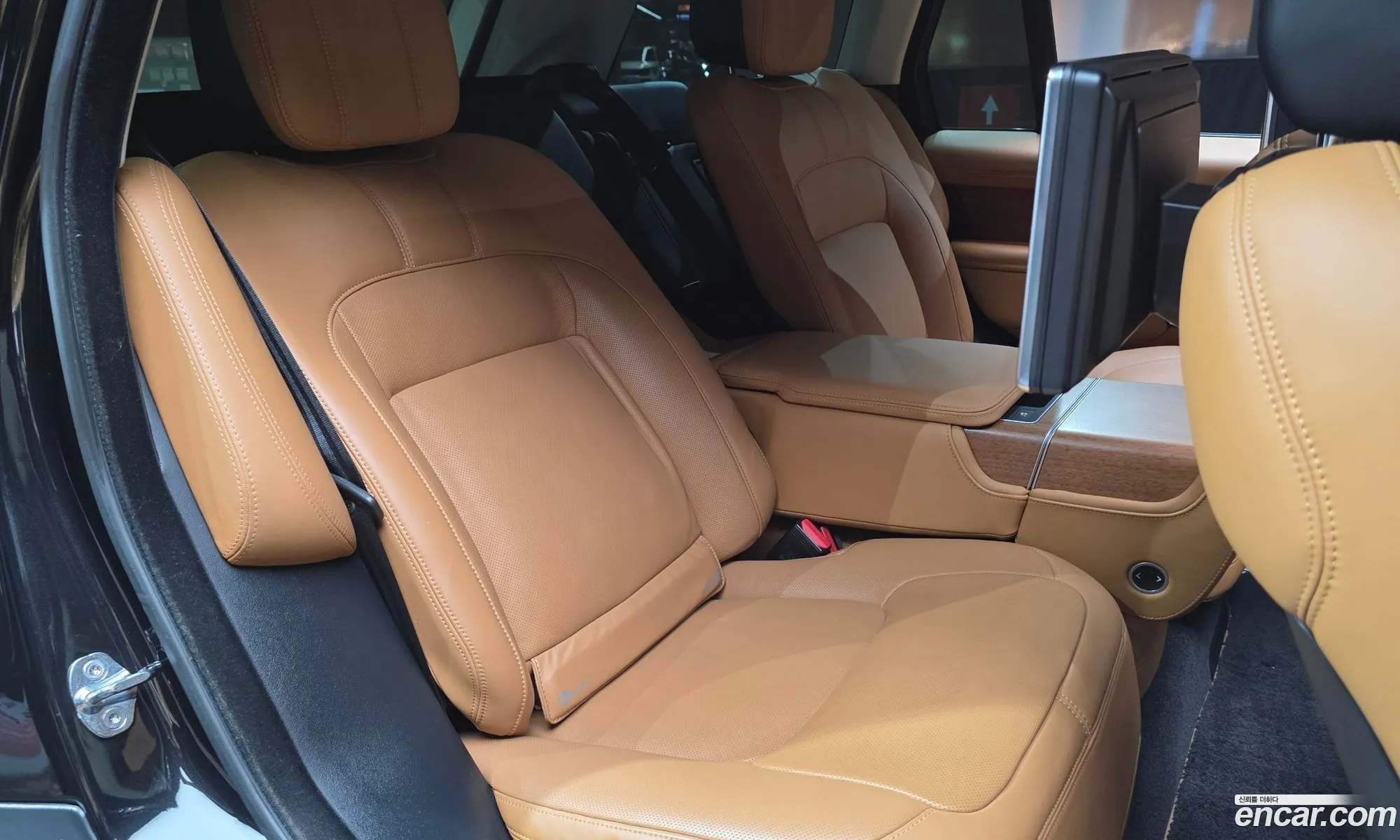 Land Rover Range Rover 2020 SALGA2BJ0LA570147 — 8