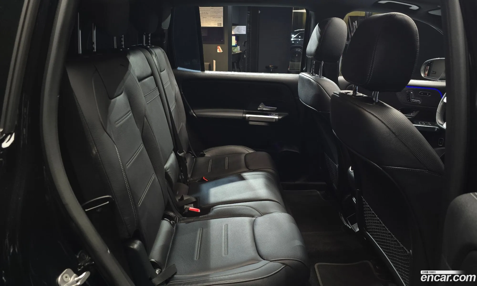 Mercedes-Benz EQB X243 2023 — 16