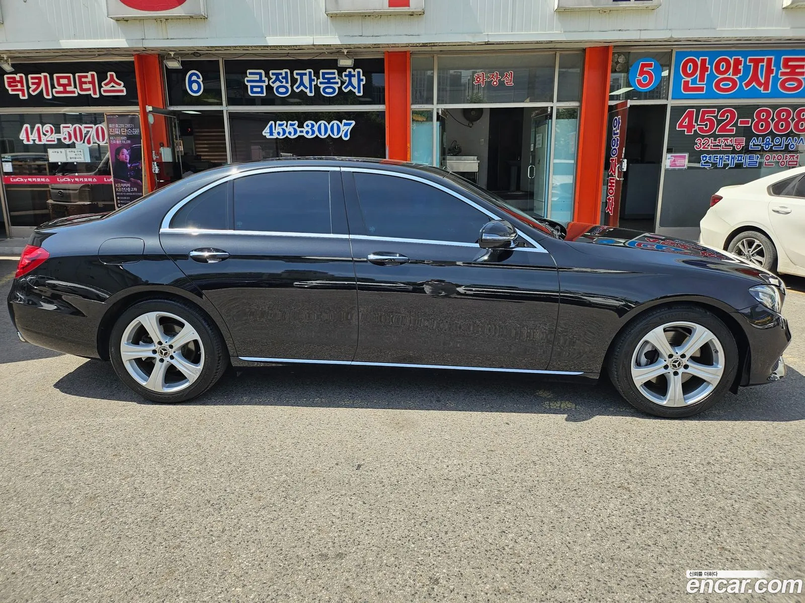 Mercedes-Benz E-Class W213 2018 — 19
