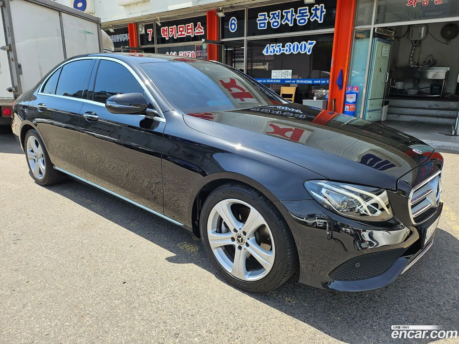 Mercedes-Benz E-Class W213 2018 — 17