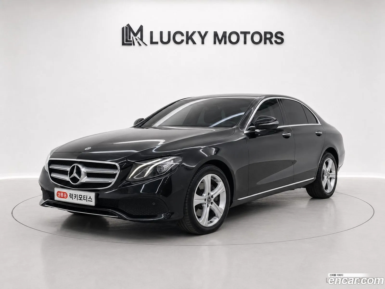 Mercedes-Benz E-Class W213 2018 — 18