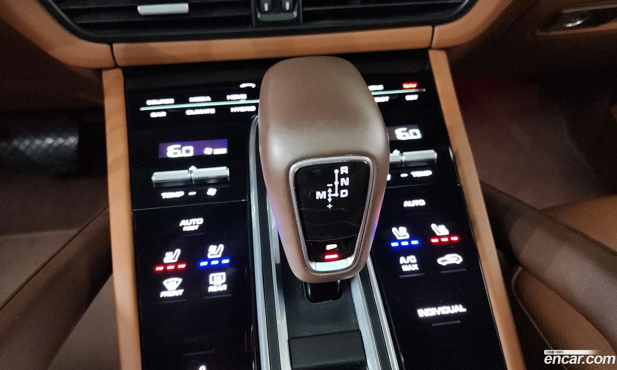 Porsche Cayenne 2020 — 22