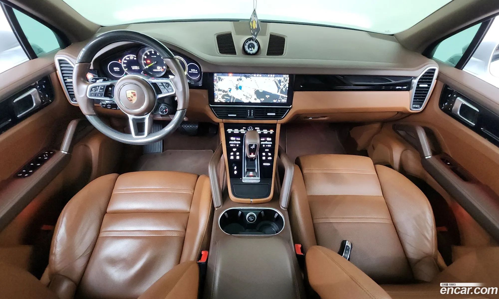 Porsche Cayenne 2020 — 13
