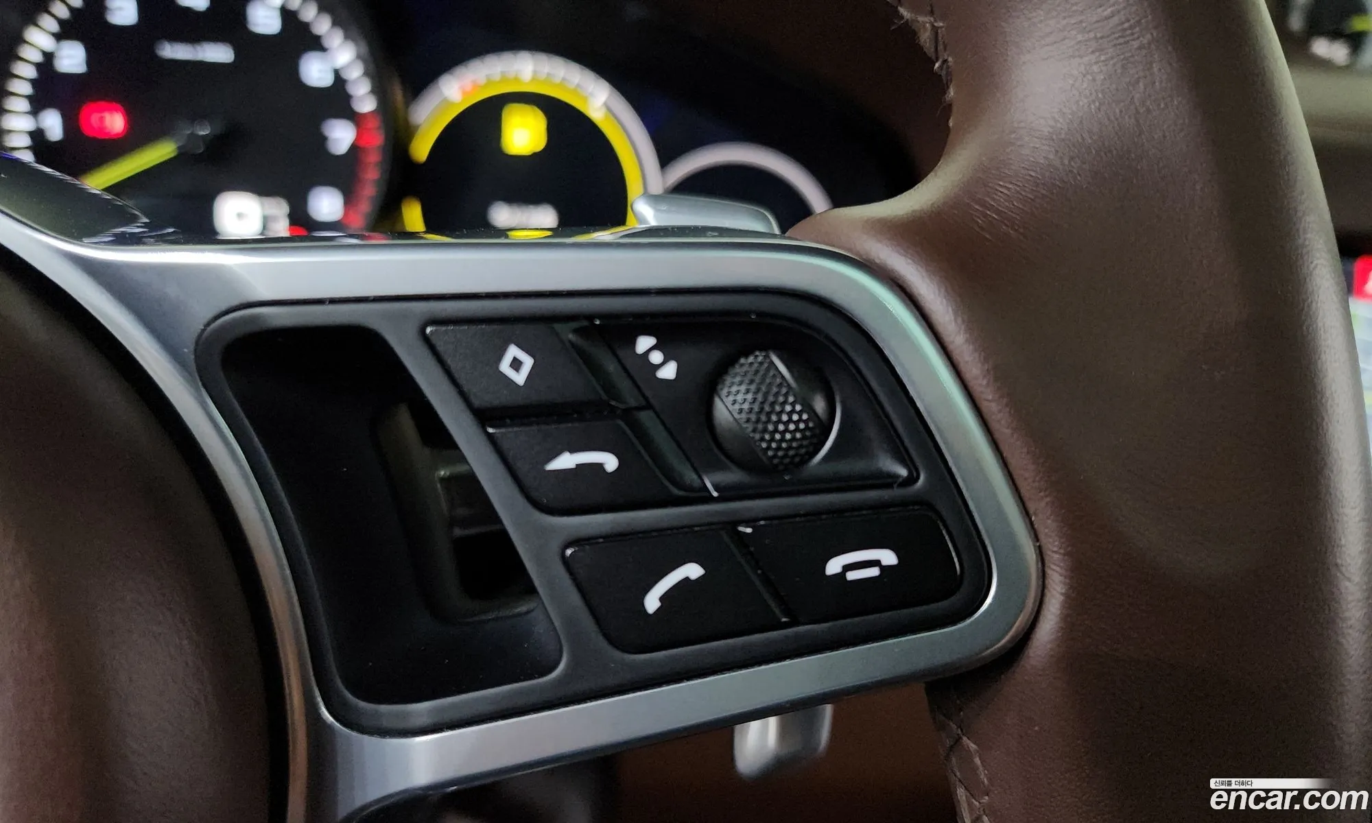 Porsche Cayenne 2020 — 20