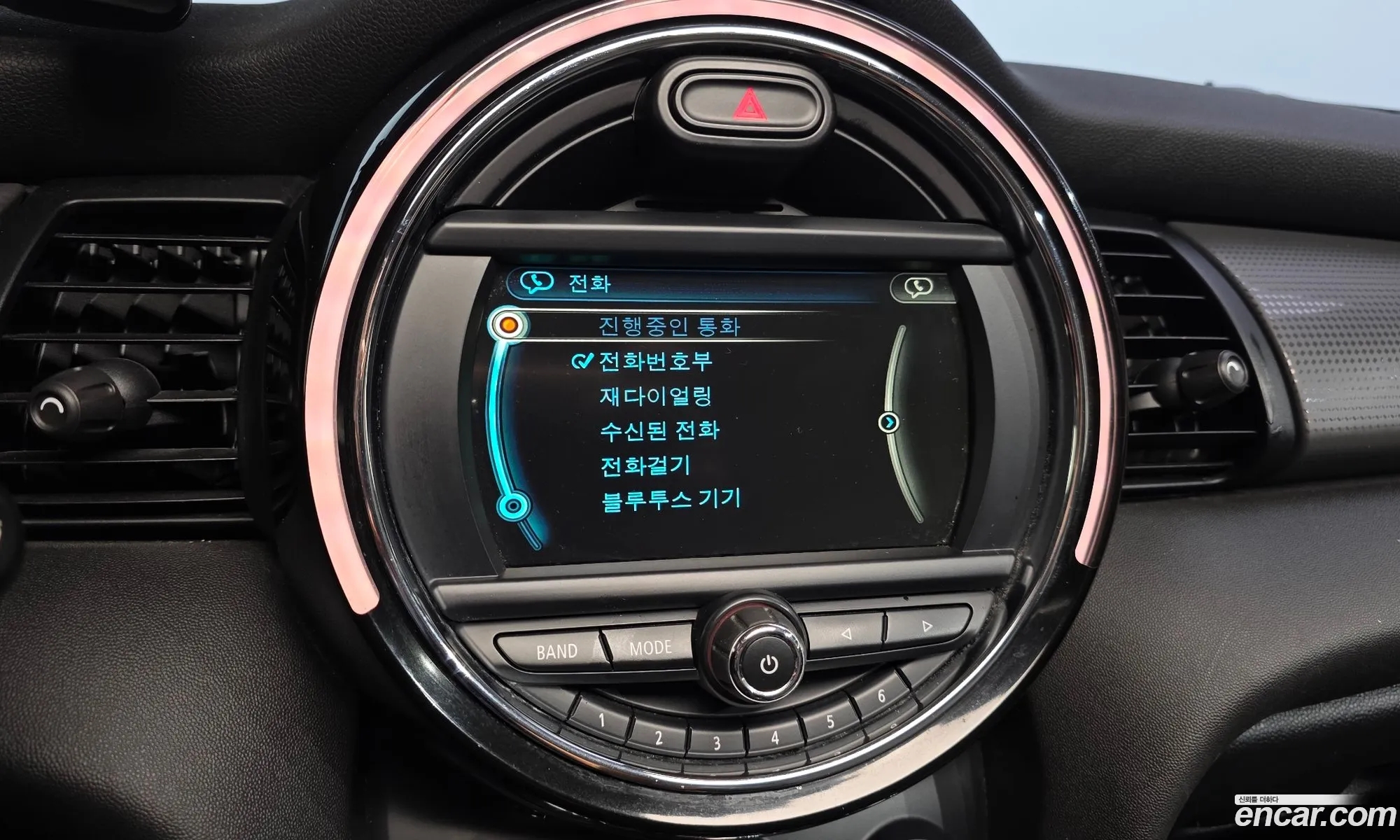 Mini Cooper D 2017 — 11
