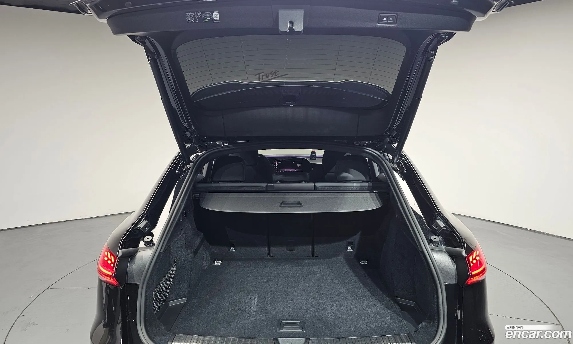 Audi Q5 2025 WAUZZZGUXS2072001 — 31