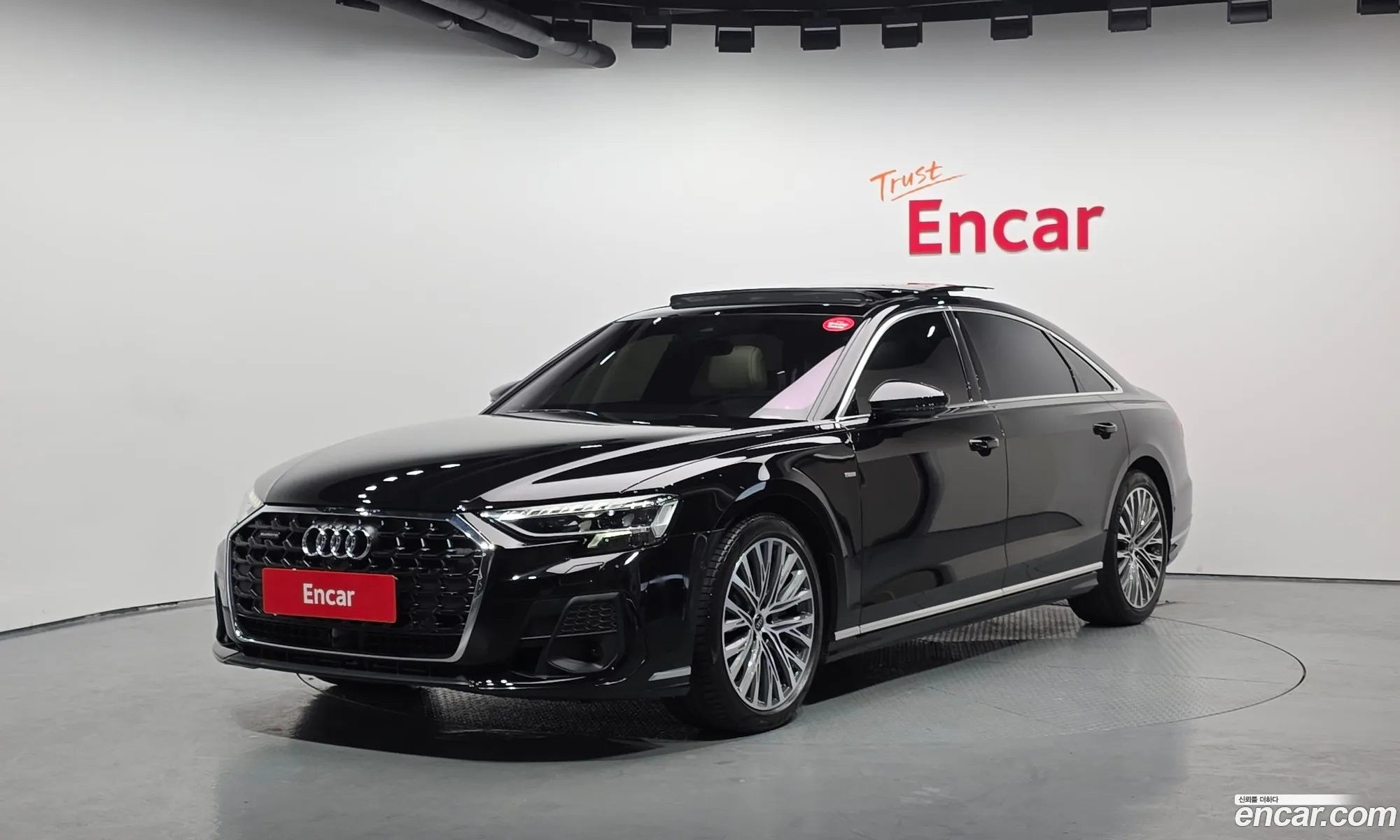 Audi A8 2023 WAUZZZF80PN002968 — 4