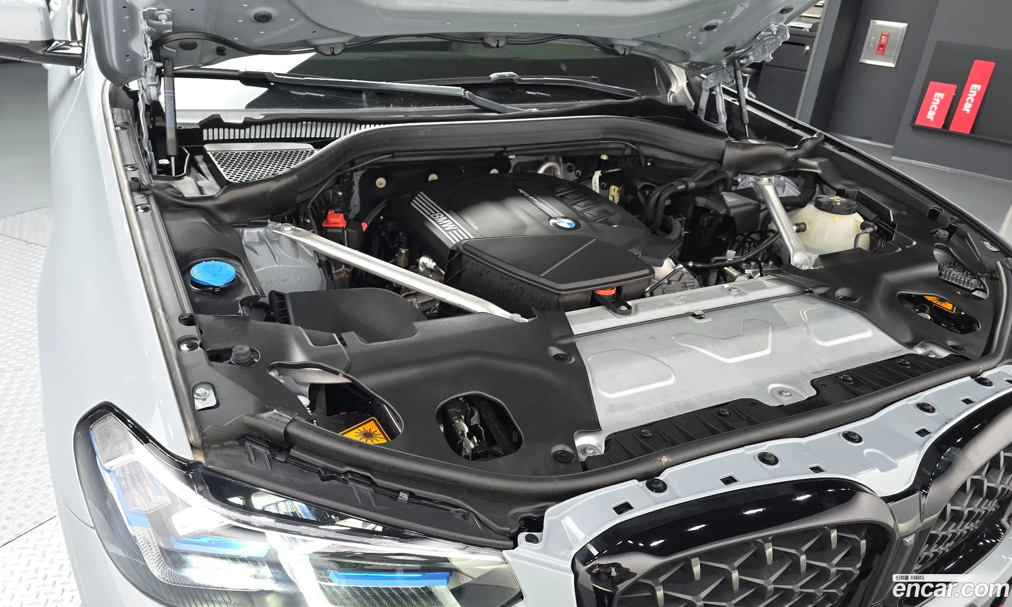 BMW X4 2023 — 24