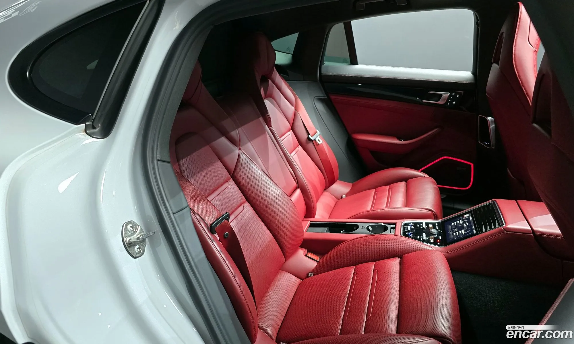 Porsche Panamera 2022 WP0AJ2970NL101087 — 18