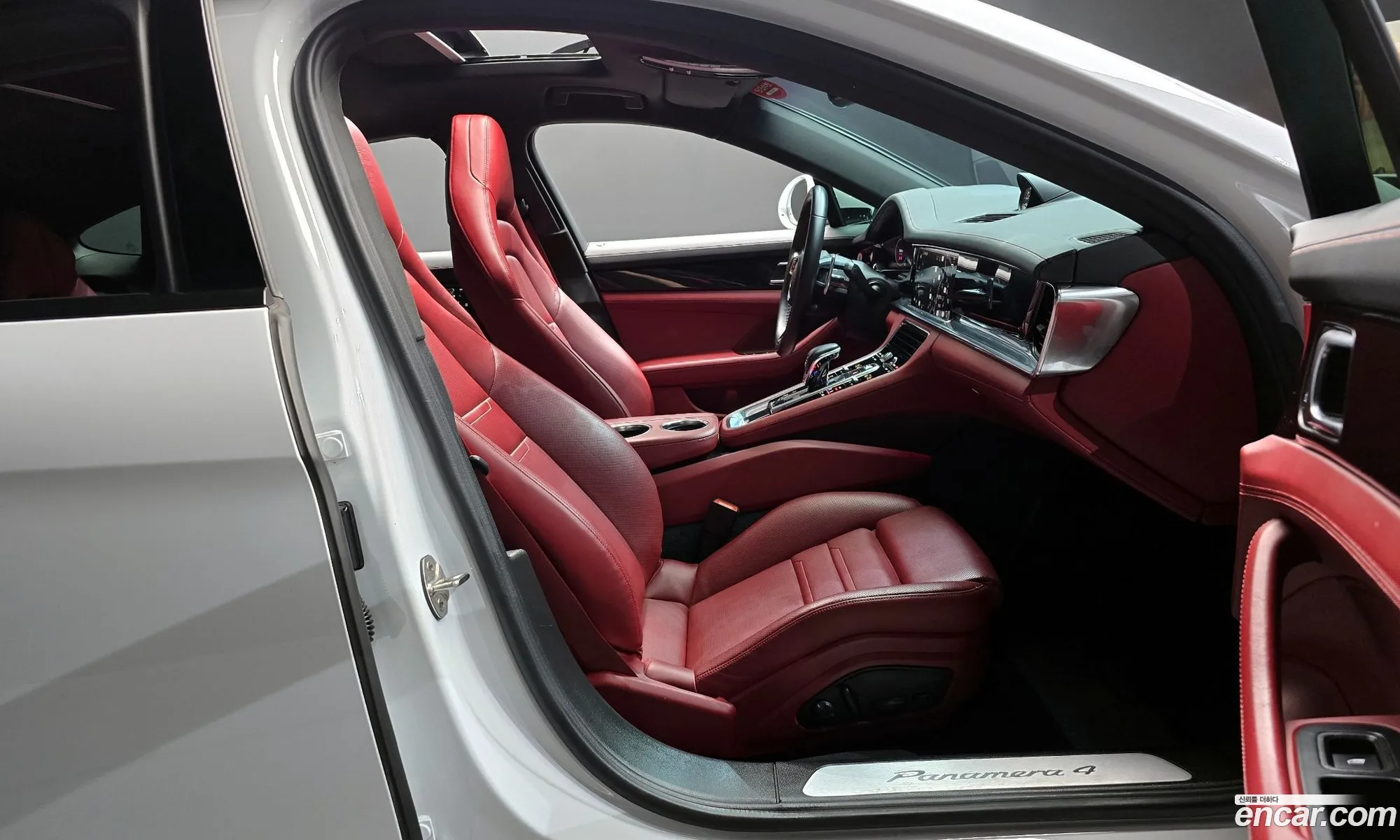 Porsche Panamera 2022 WP0AJ2970NL101087 — 4