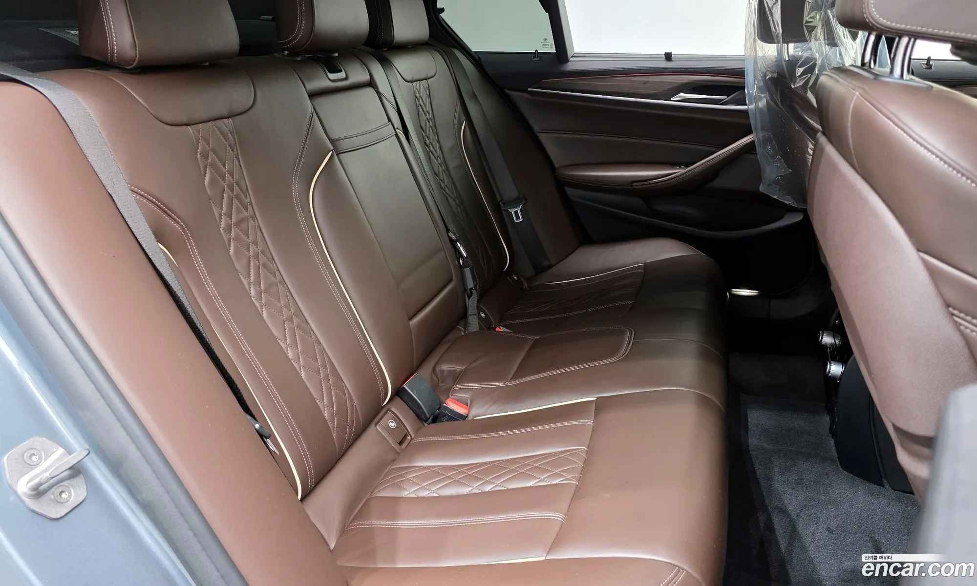 BMW 5 Series 2017 WBAJD3104JWC13704 — 17