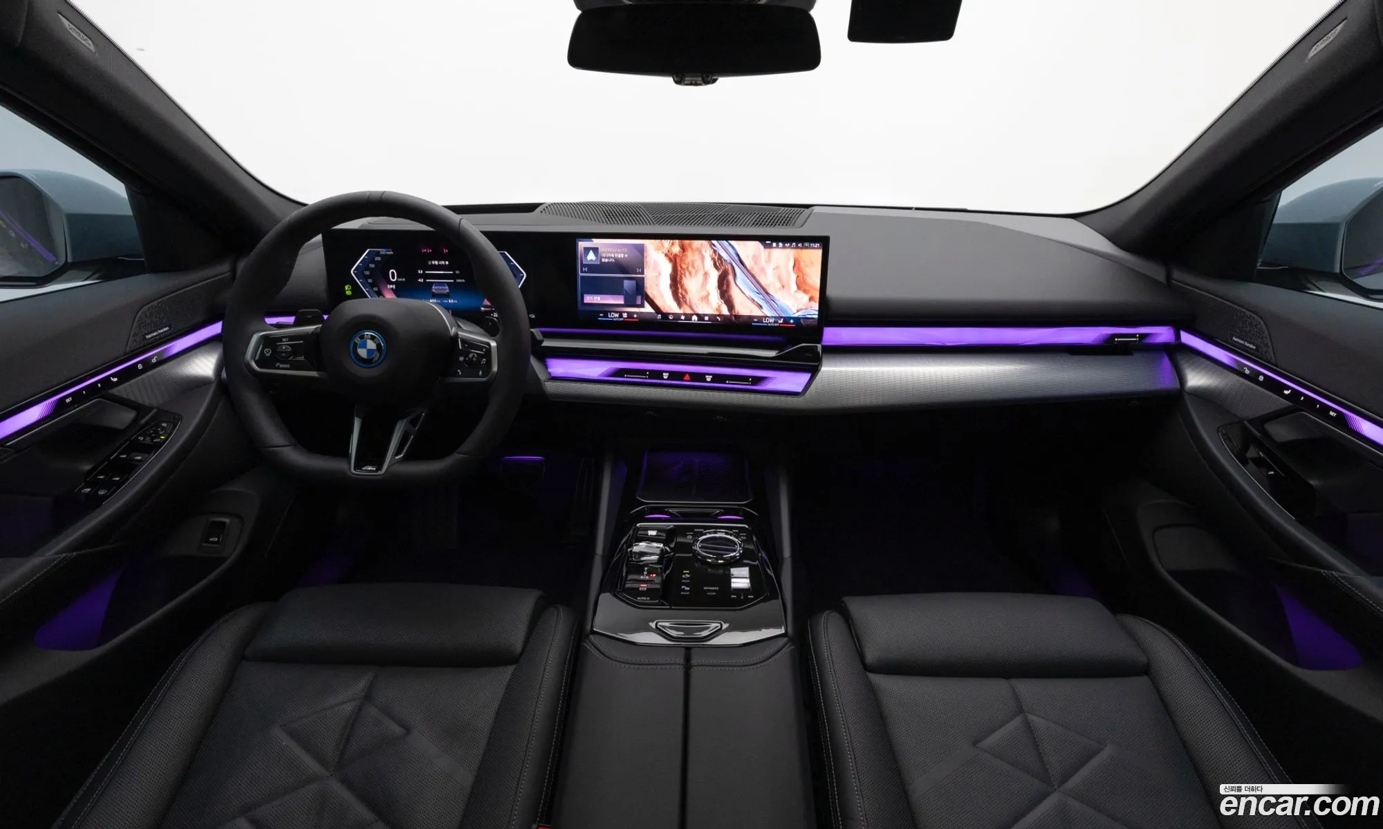 BMW 5 Series 2025 — 18