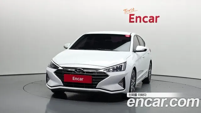 Hyundai Elantra AD 2019 — 2