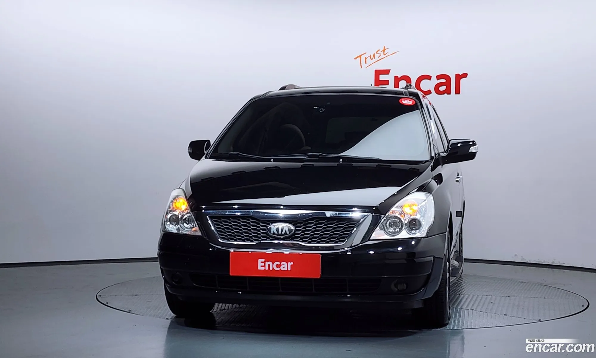 Kia Carnival R 2013 — 7
