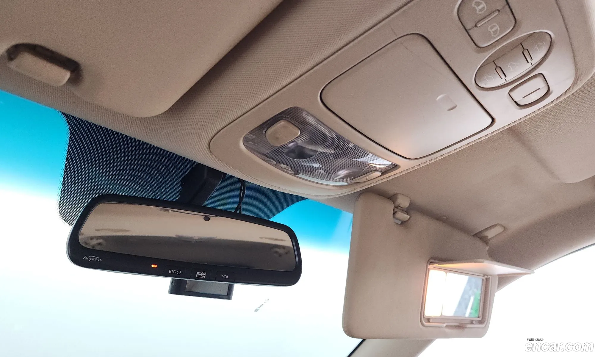 Kia Carnival R 2013 — 27