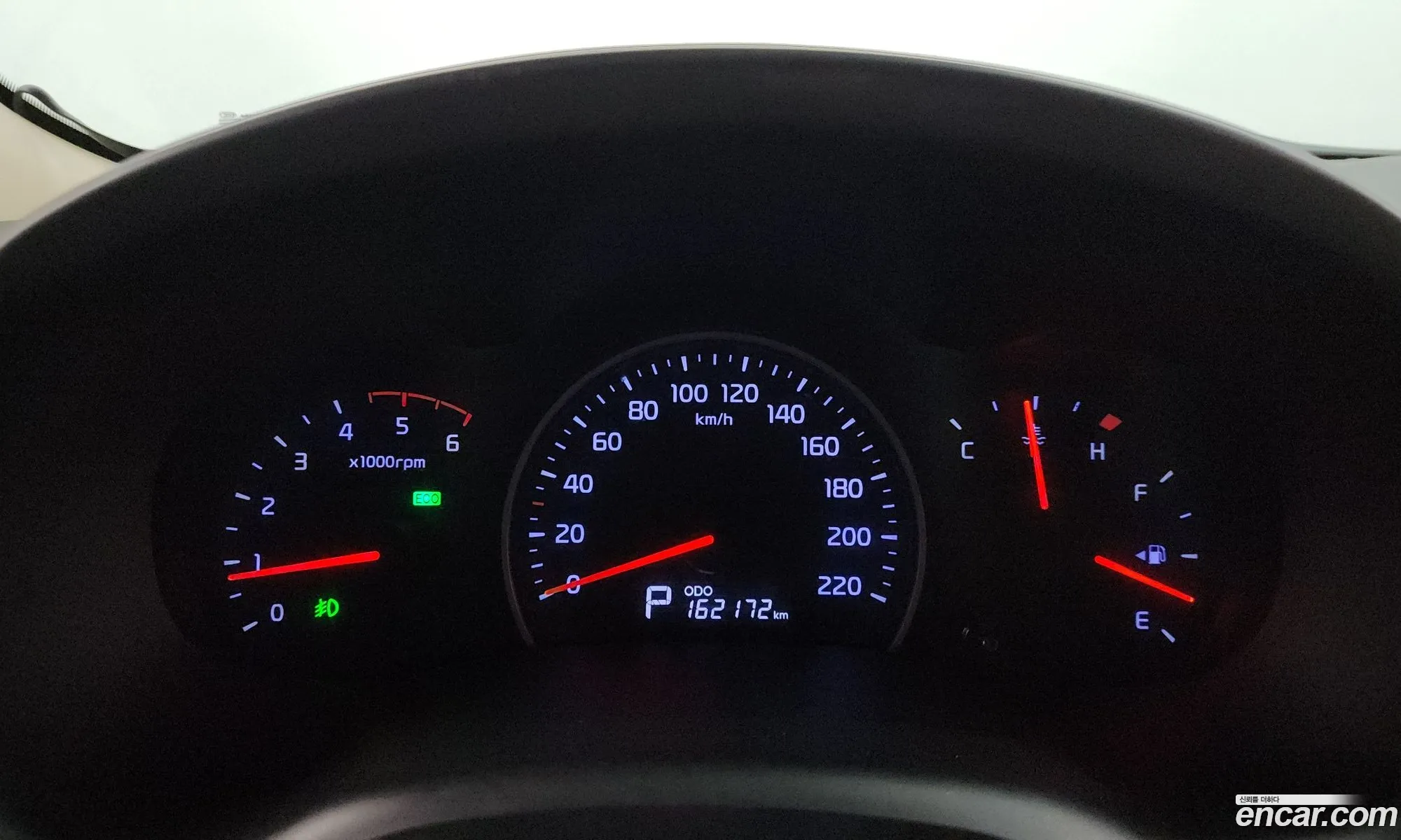 Kia Carnival R 2013 — 21