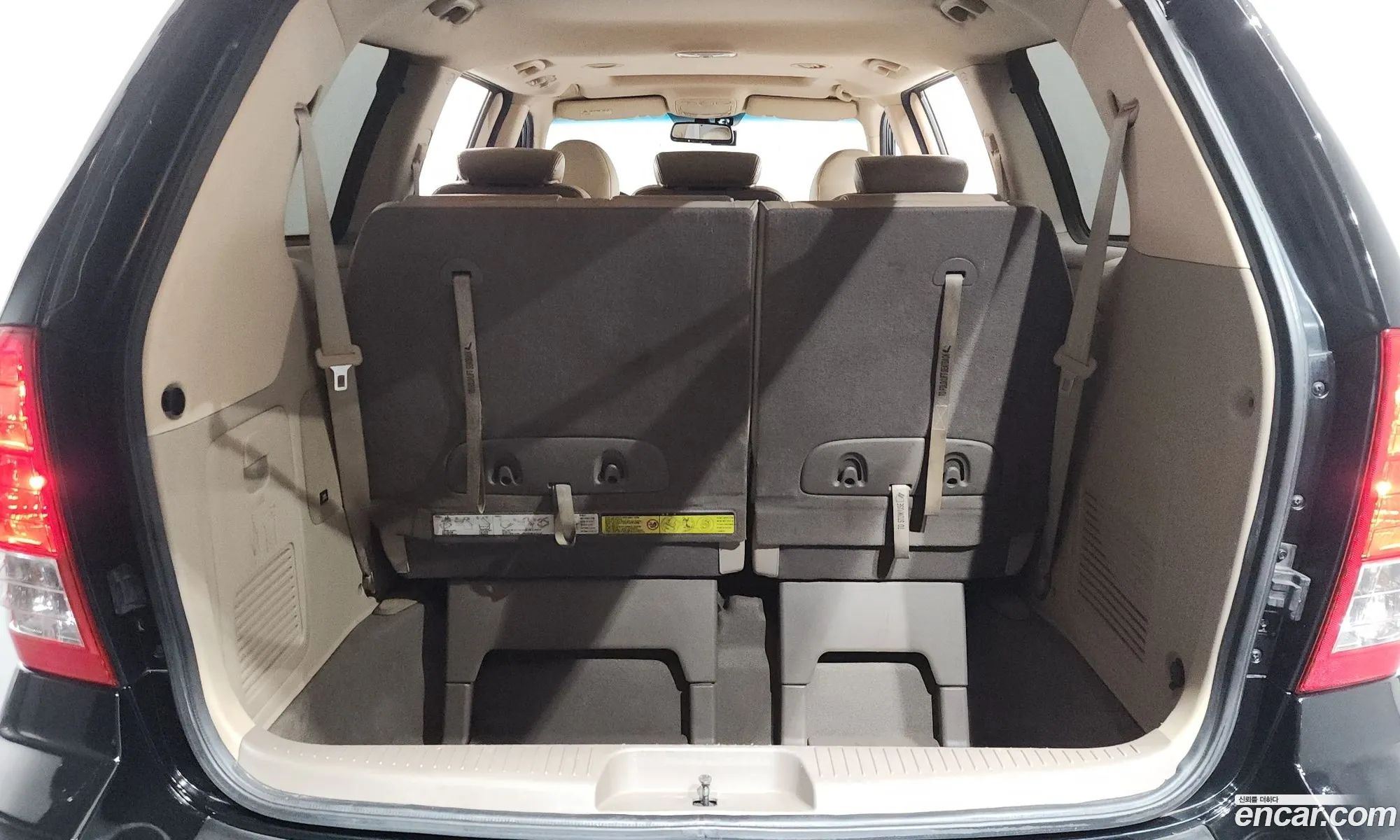 Kia Carnival R 2013 — 25