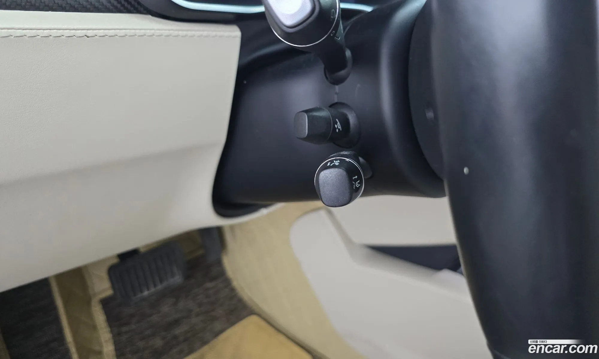 Tesla Model S 2017 5YJSA1E22HF219027 — 11