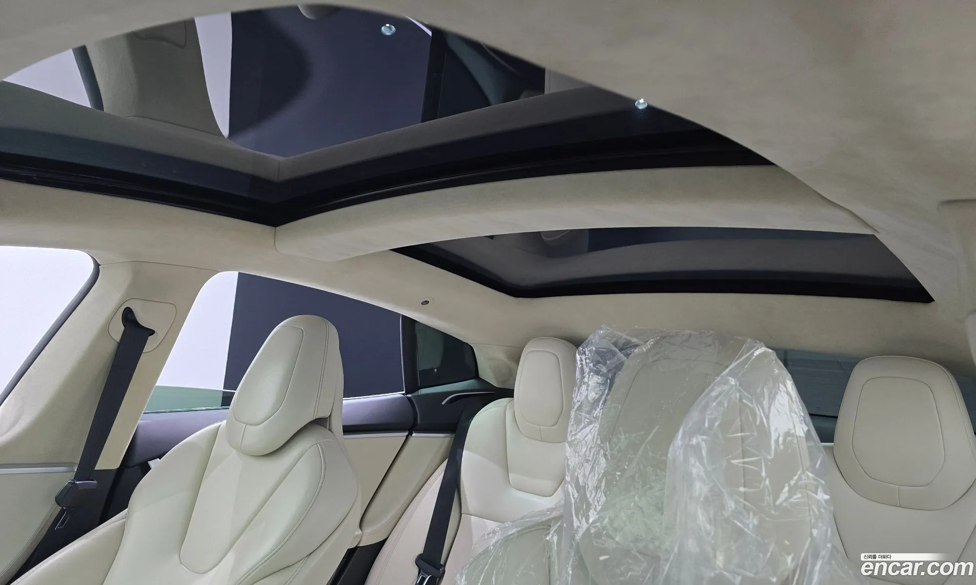 Tesla Model S 2017 5YJSA1E22HF219027 — 14