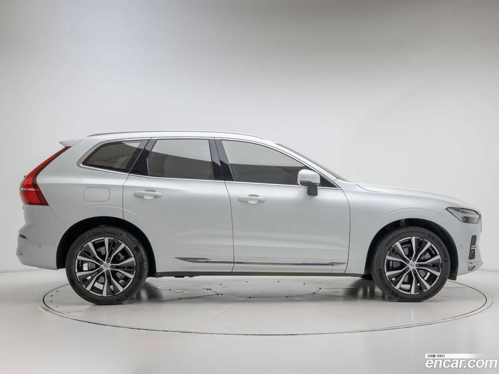 Volvo XC60 2023 — 11