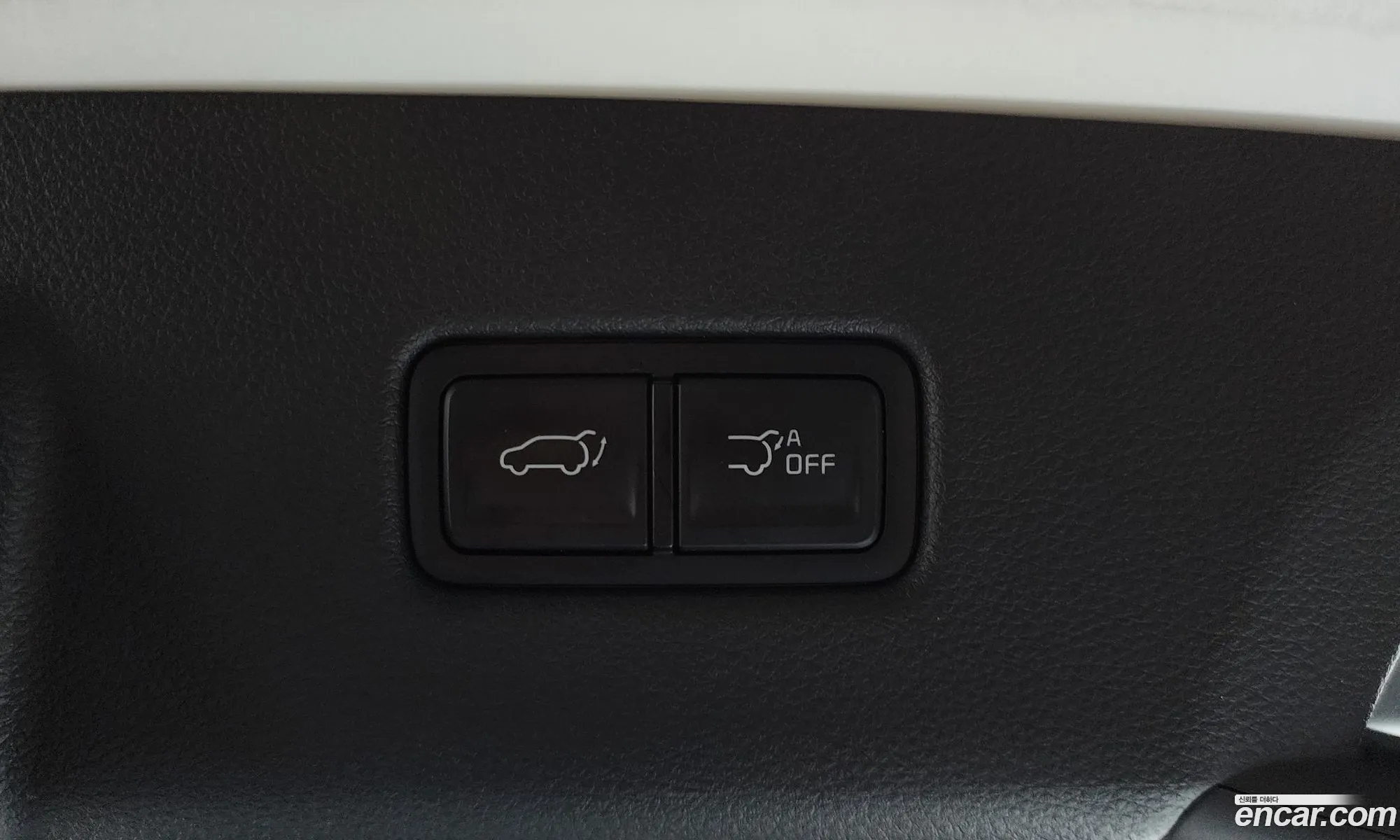 Kia Carnival 2021 — 32