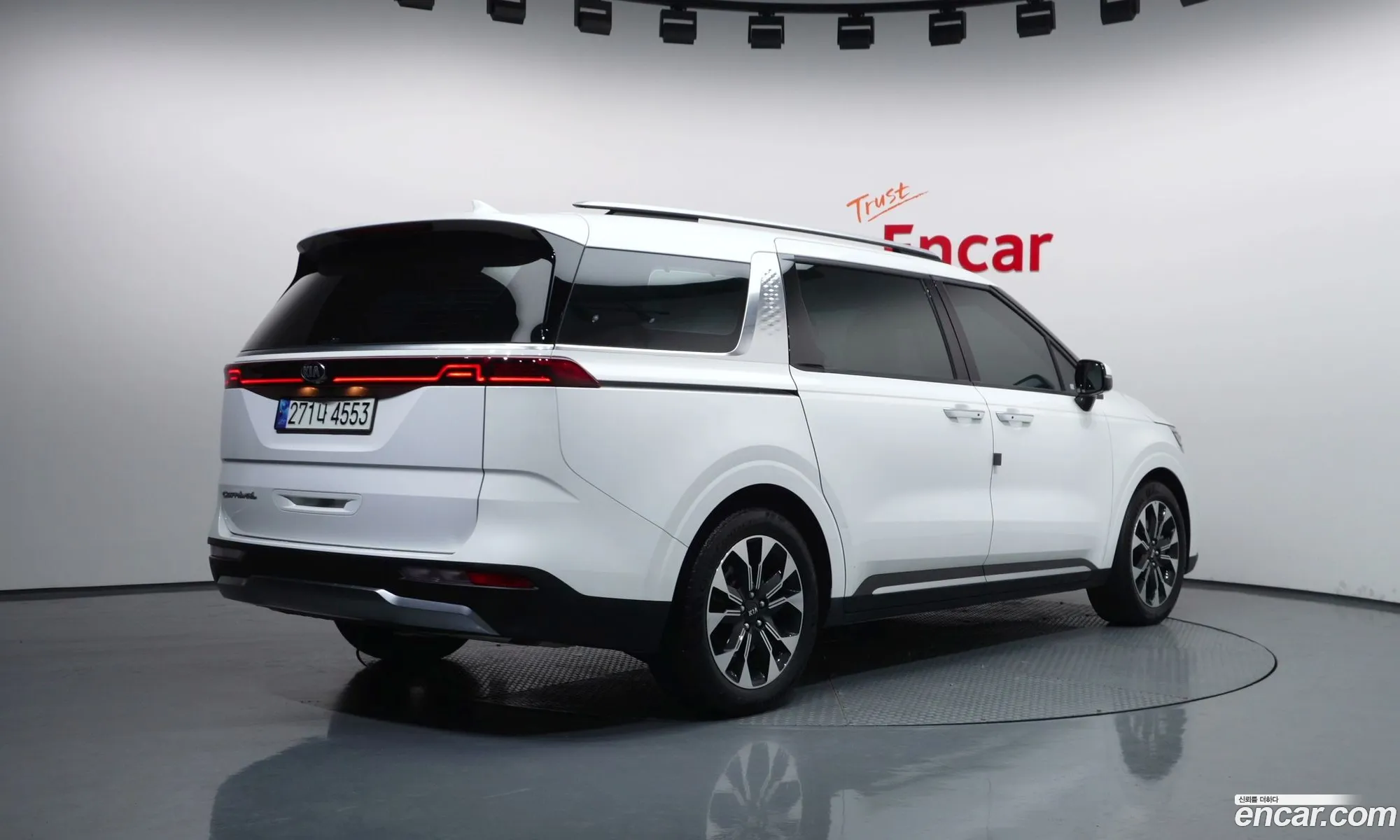 Kia Carnival 2021 — 22