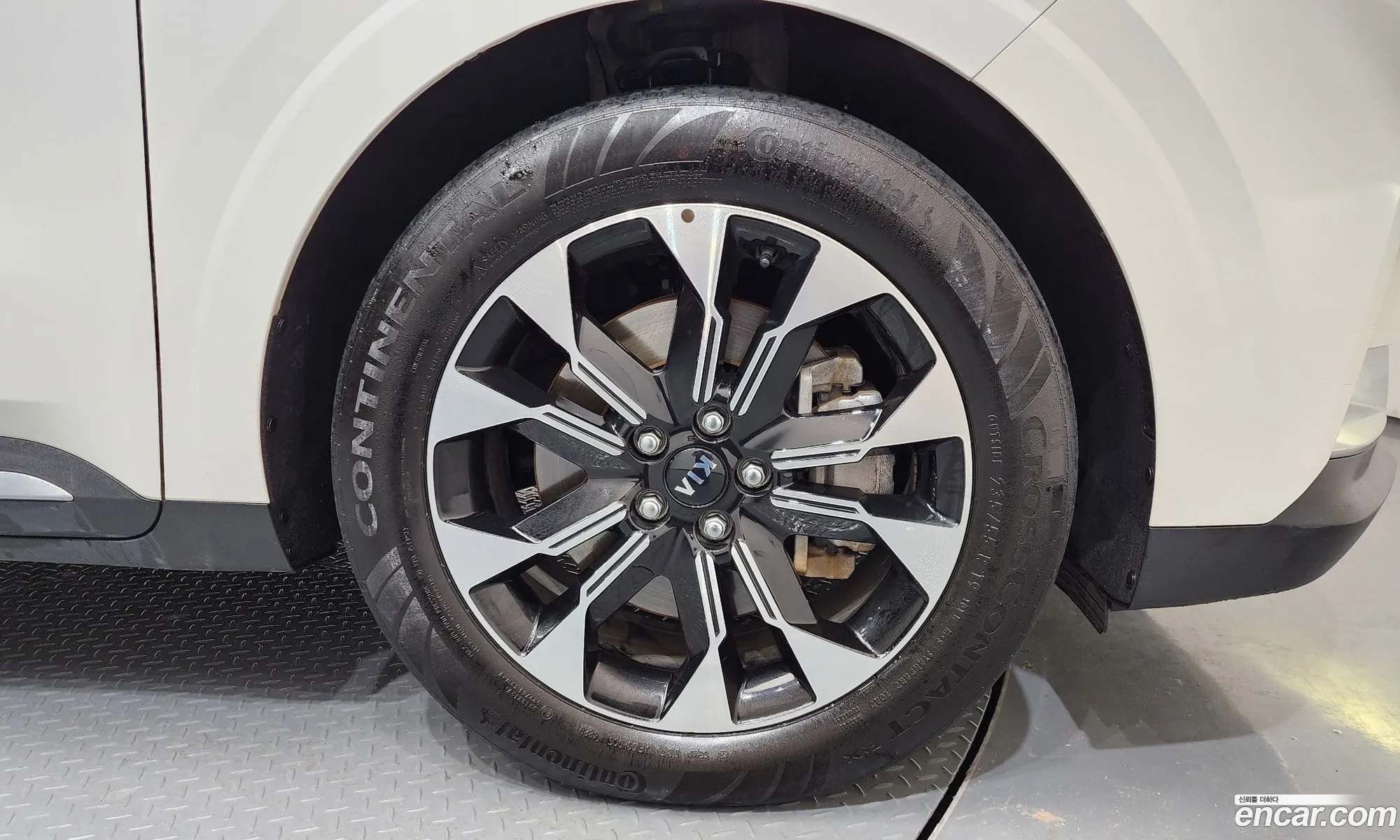 Kia Carnival 2021 — 5