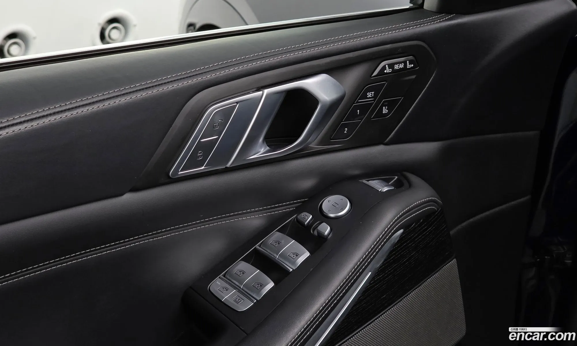 BMW X7 2021 — 29