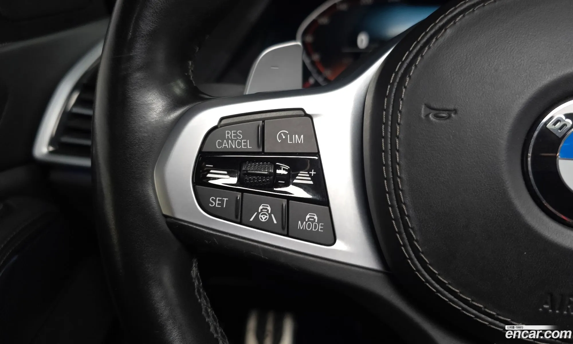 BMW X5 2021 — 23