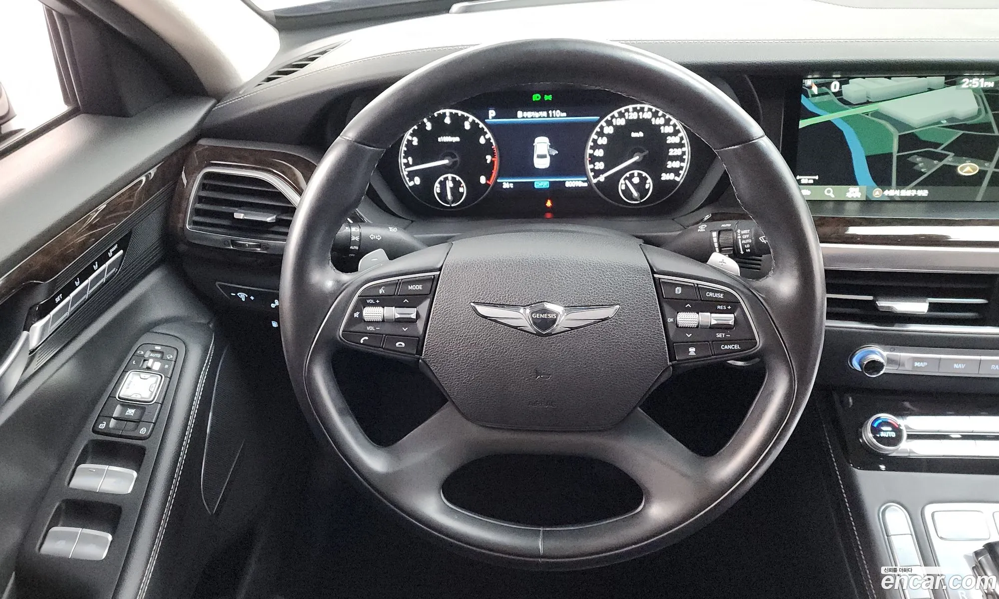 Genesis G90 2018 — 27