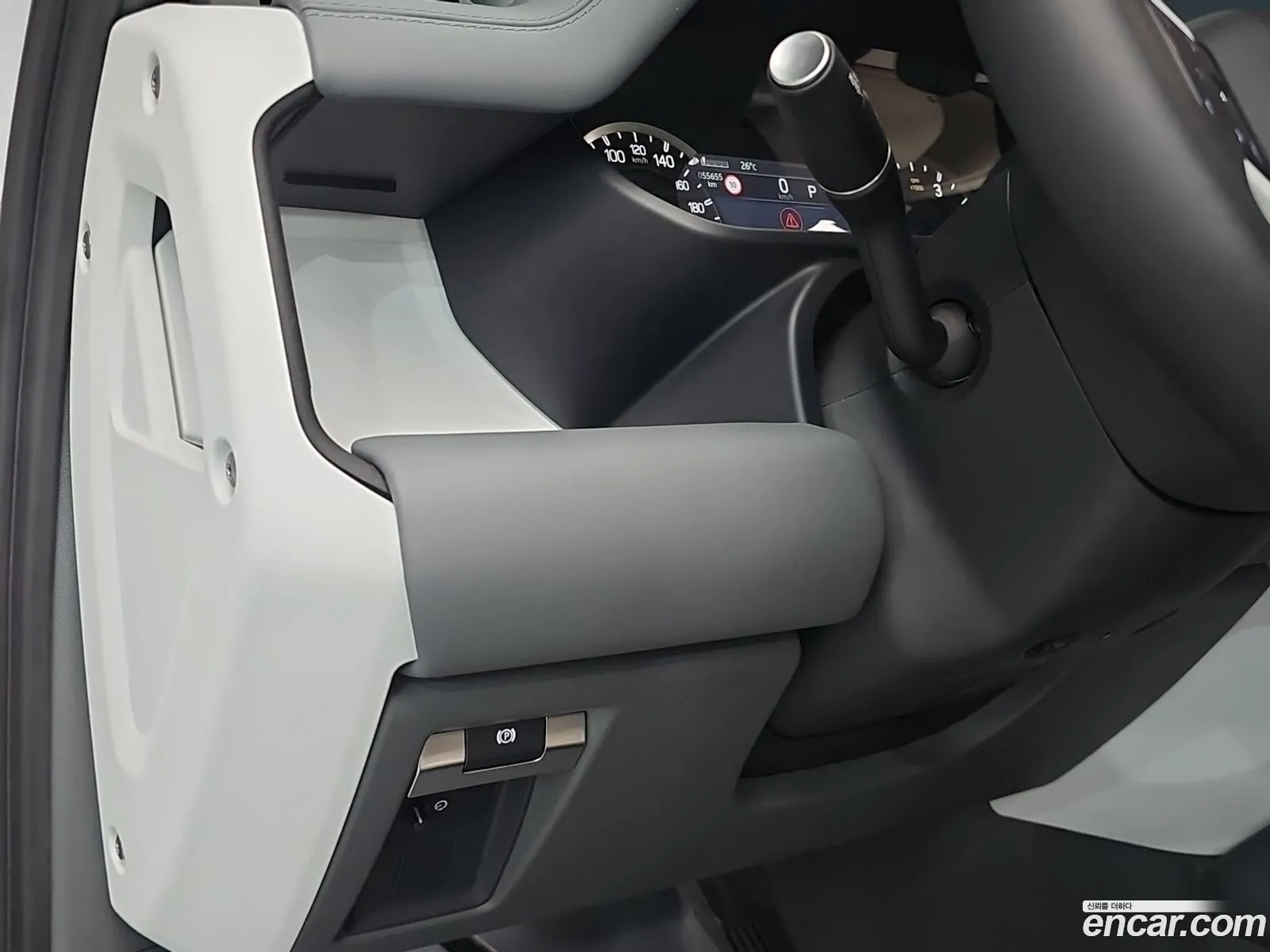 Land Rover Defender 2023 — 4