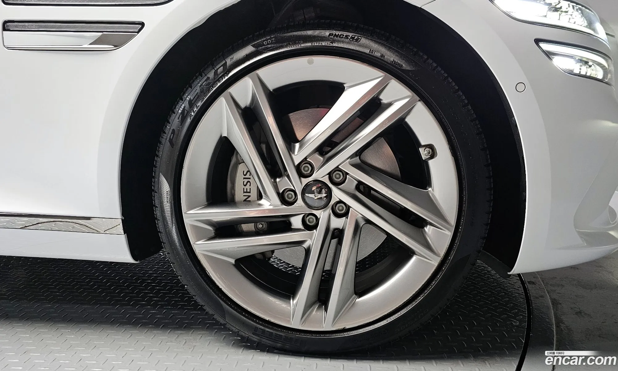 Genesis G80 2024 — 17