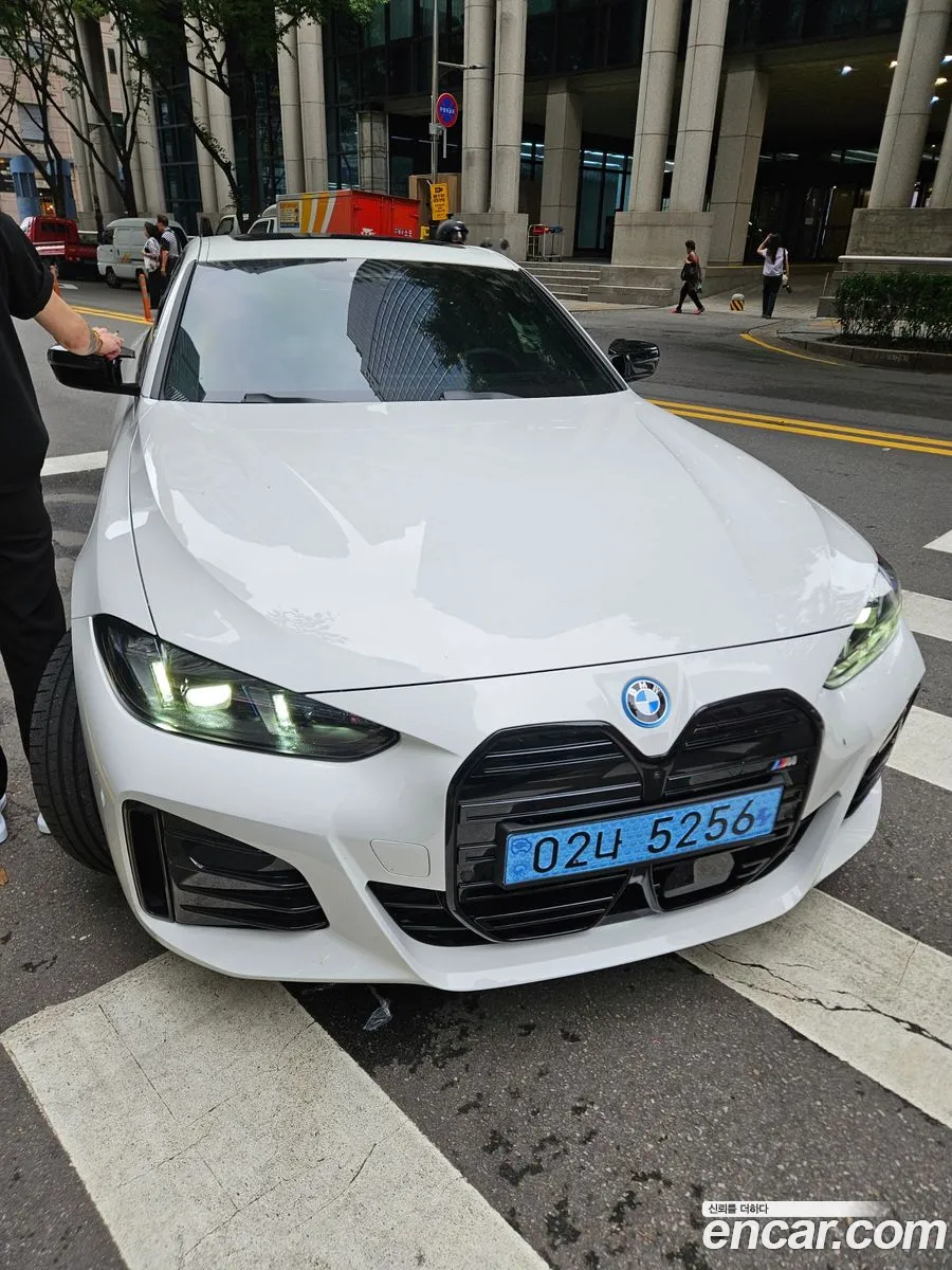 BMW i4 2025 — 5