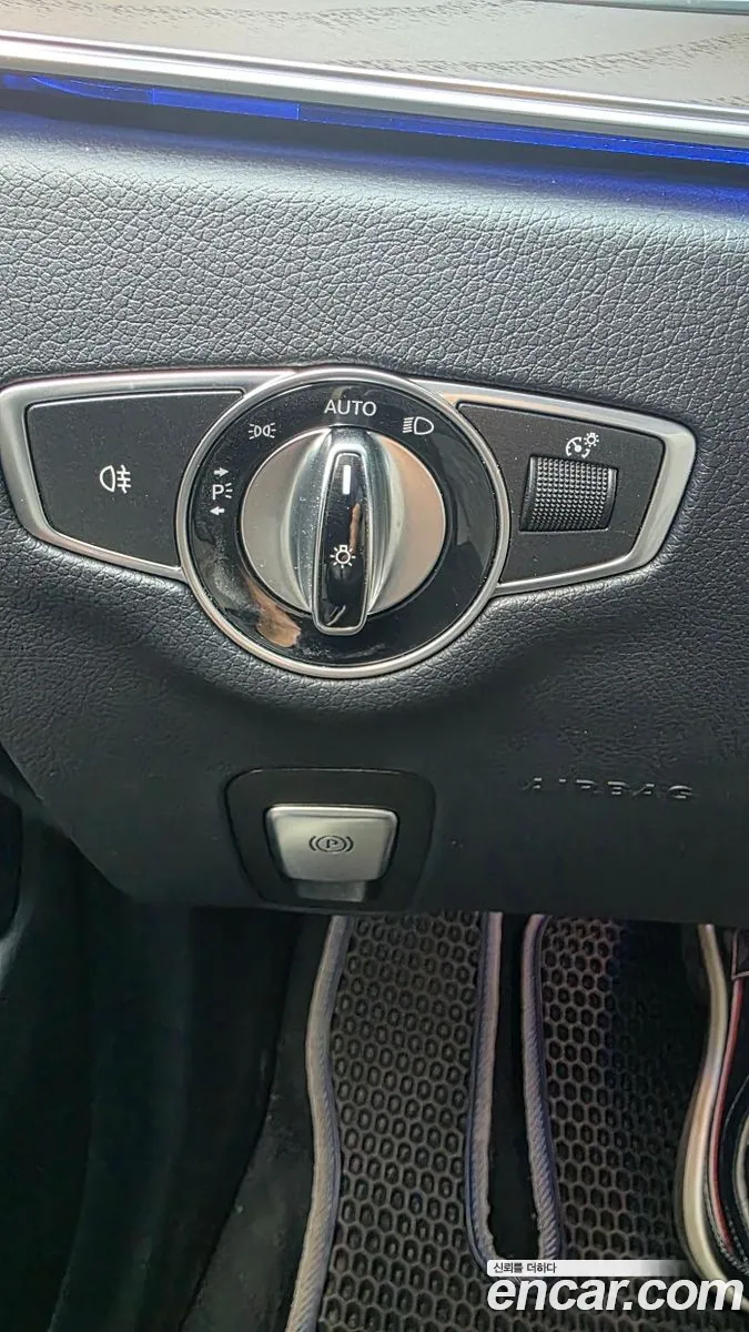 Mercedes-Benz E-Class W213 2018 — 14