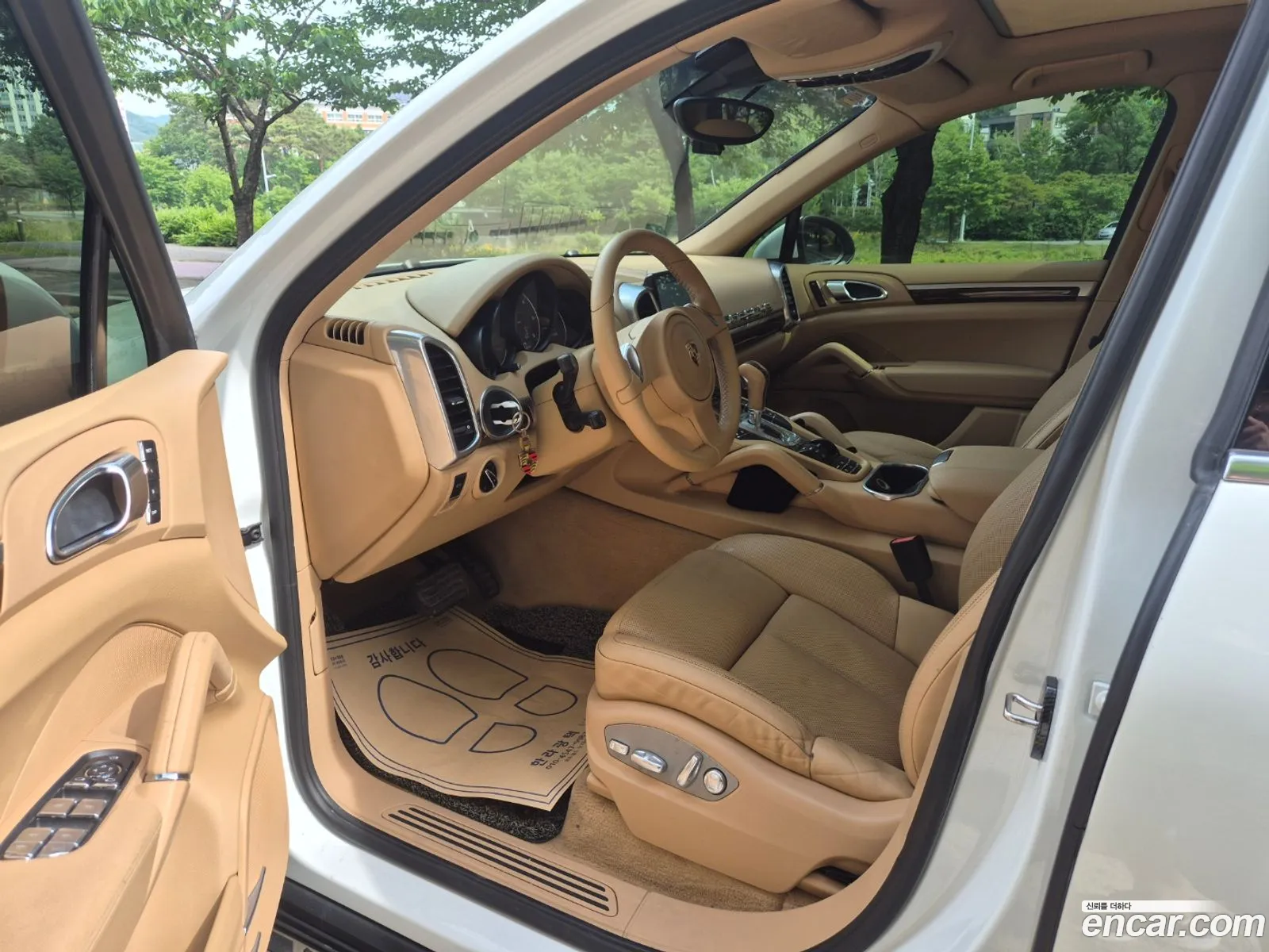Porsche Cayenne 2012 — 8